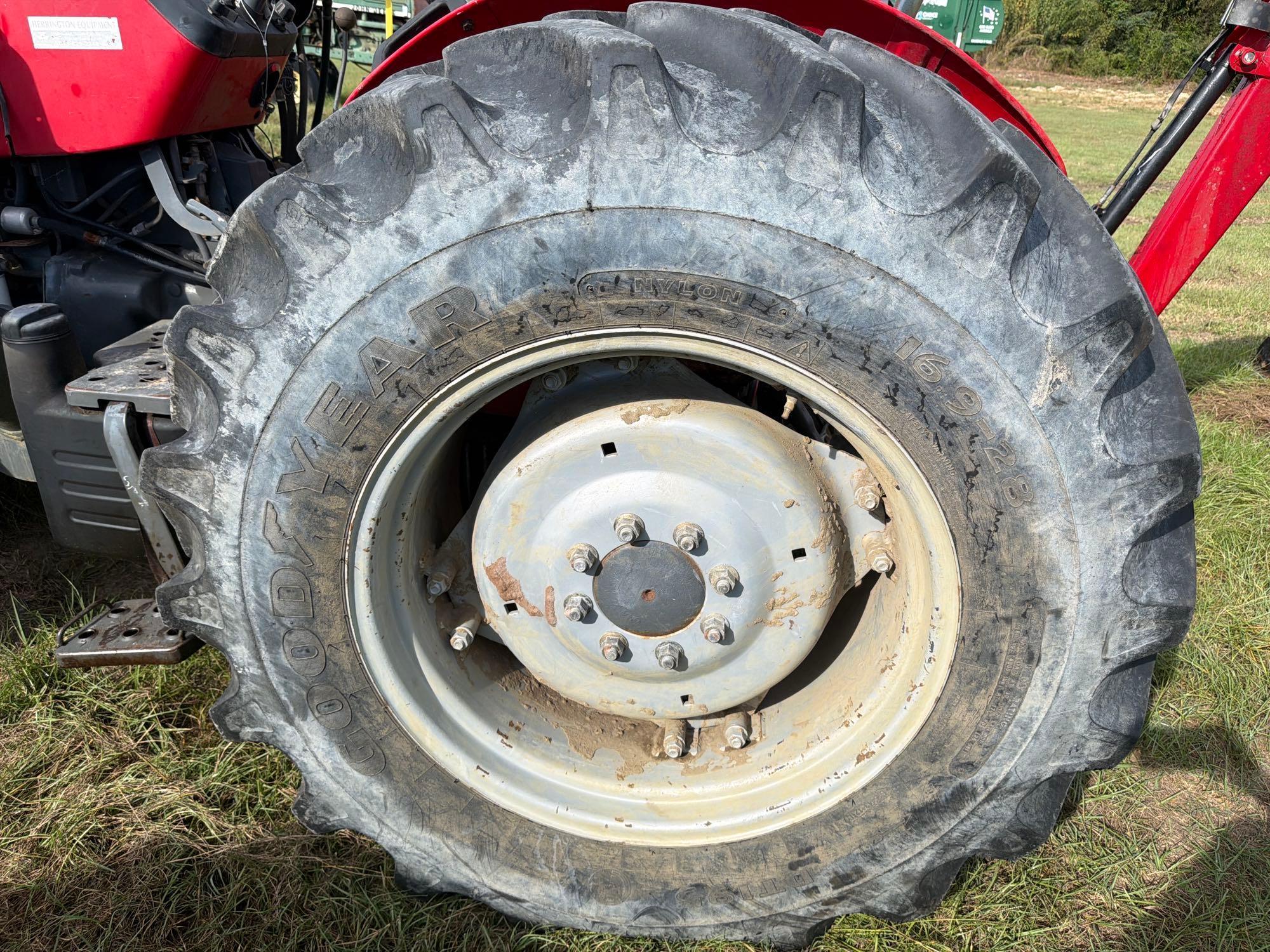 Massey Ferguson 2635