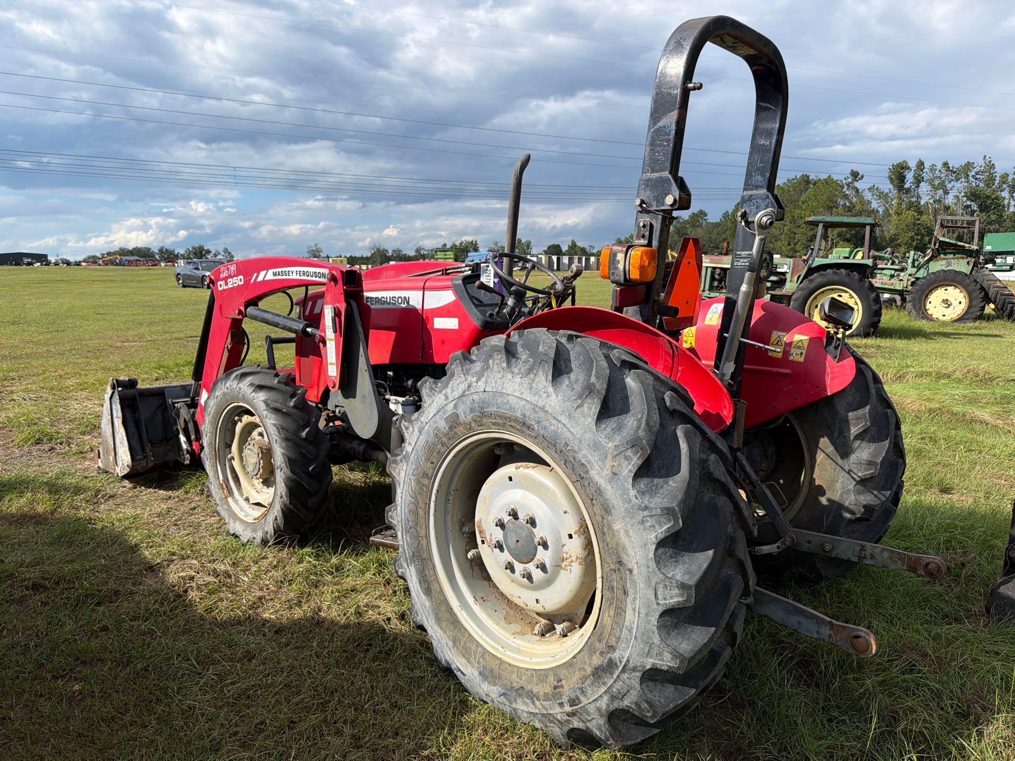 Massey Ferguson 2635