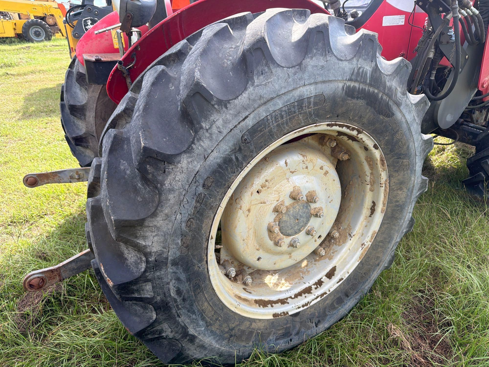 Massey Ferguson 2635