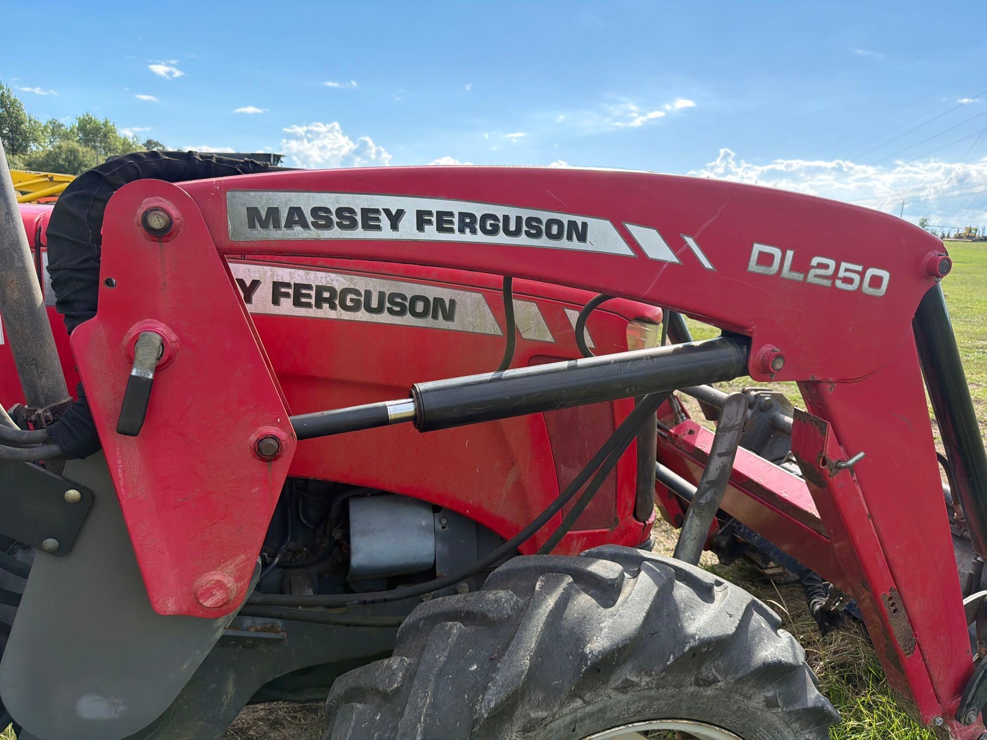 Massey Ferguson 2635