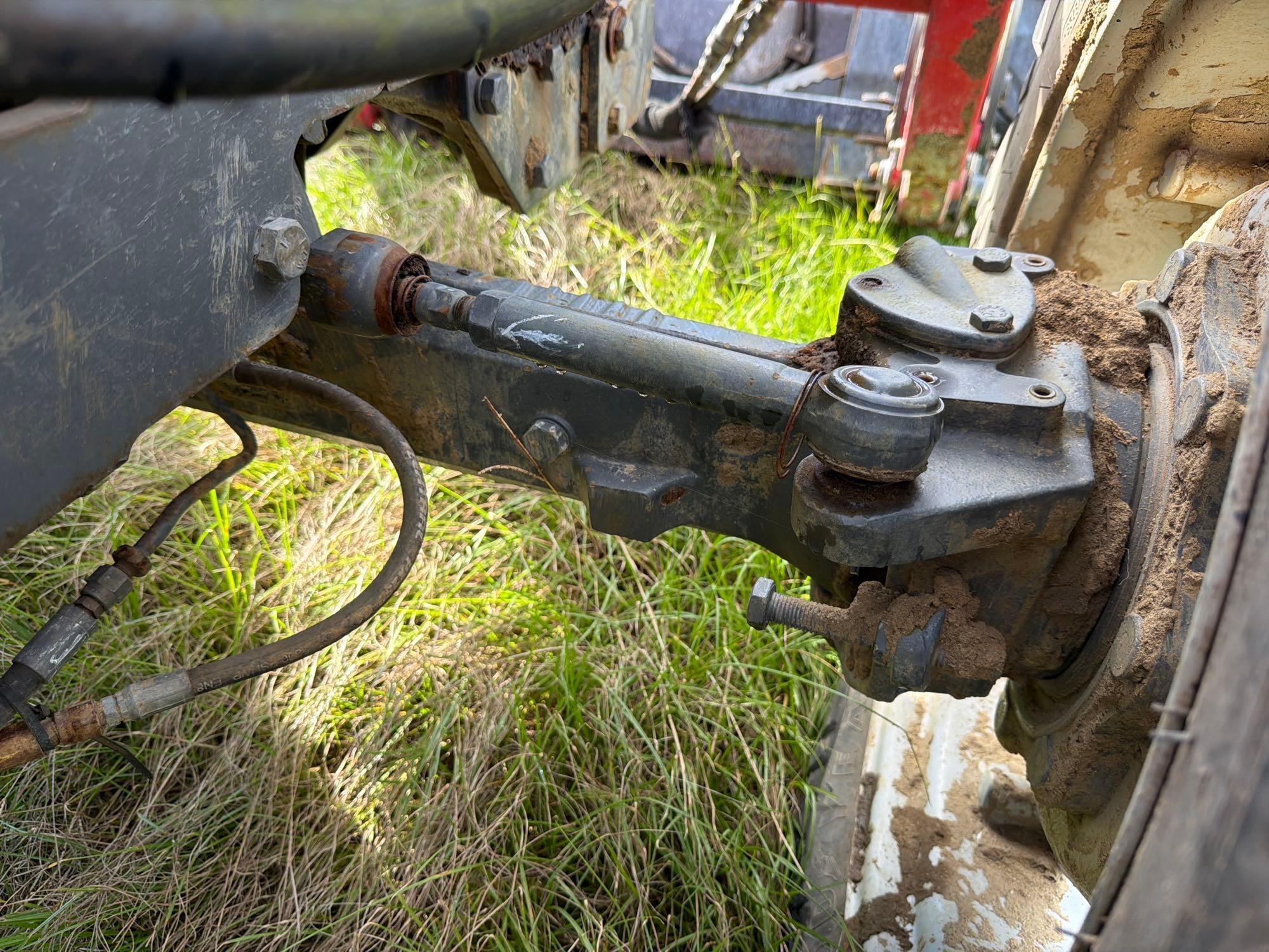 Massey Ferguson 2635