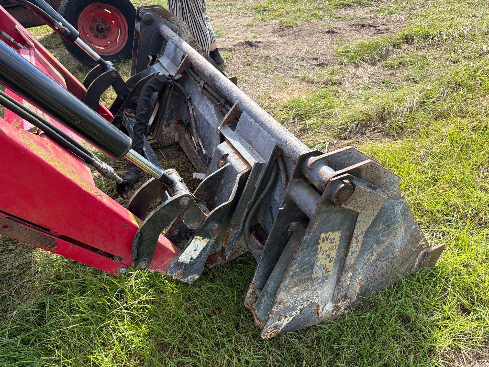 Massey Ferguson 2635
