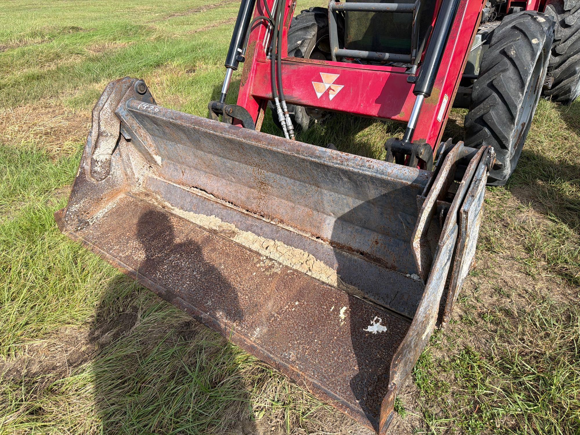 Massey Ferguson 2635