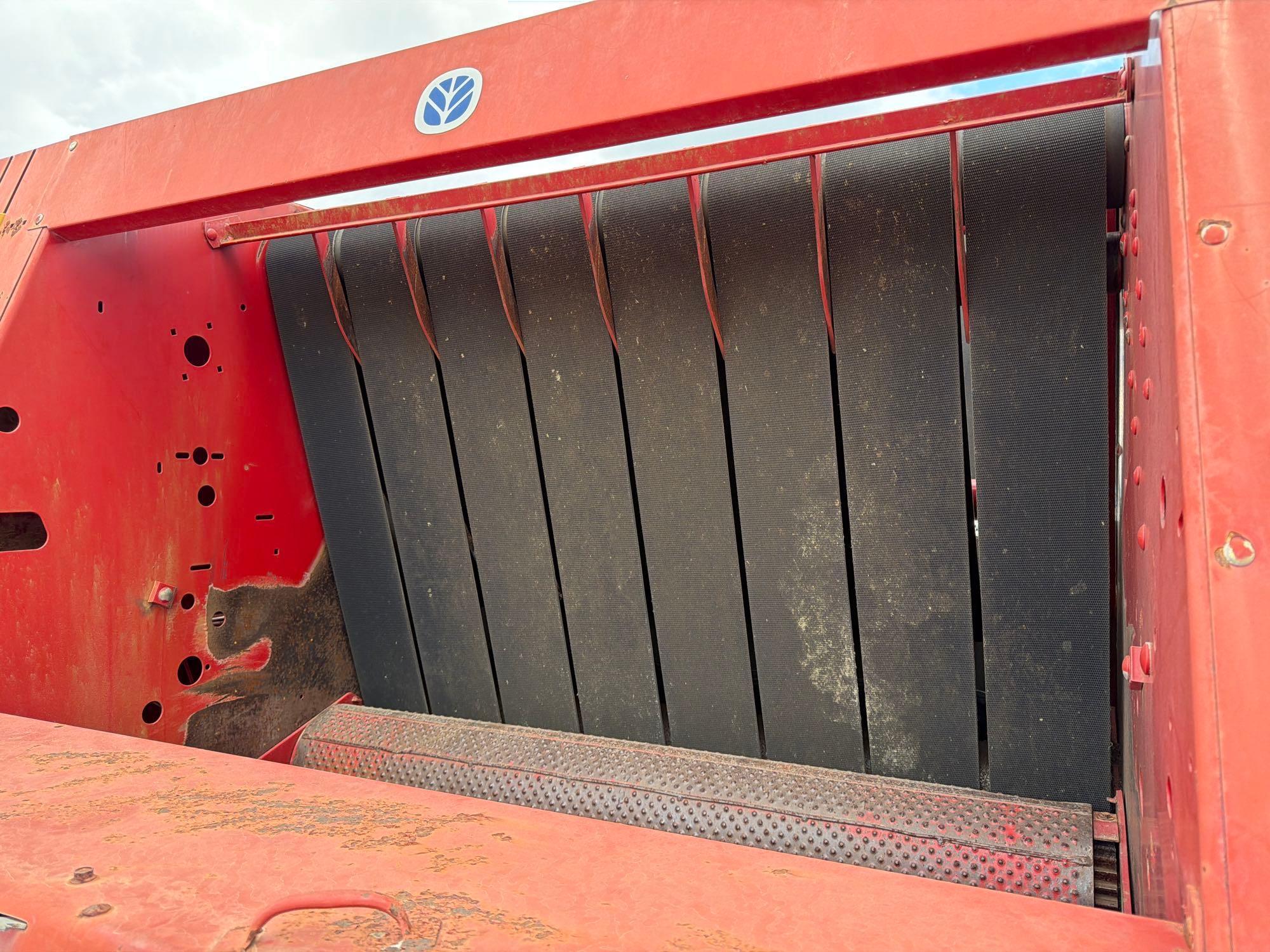 New Holland 664