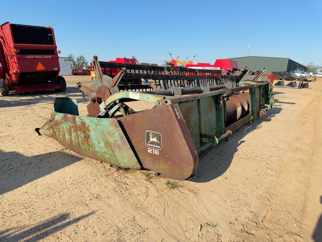 John Deere 218