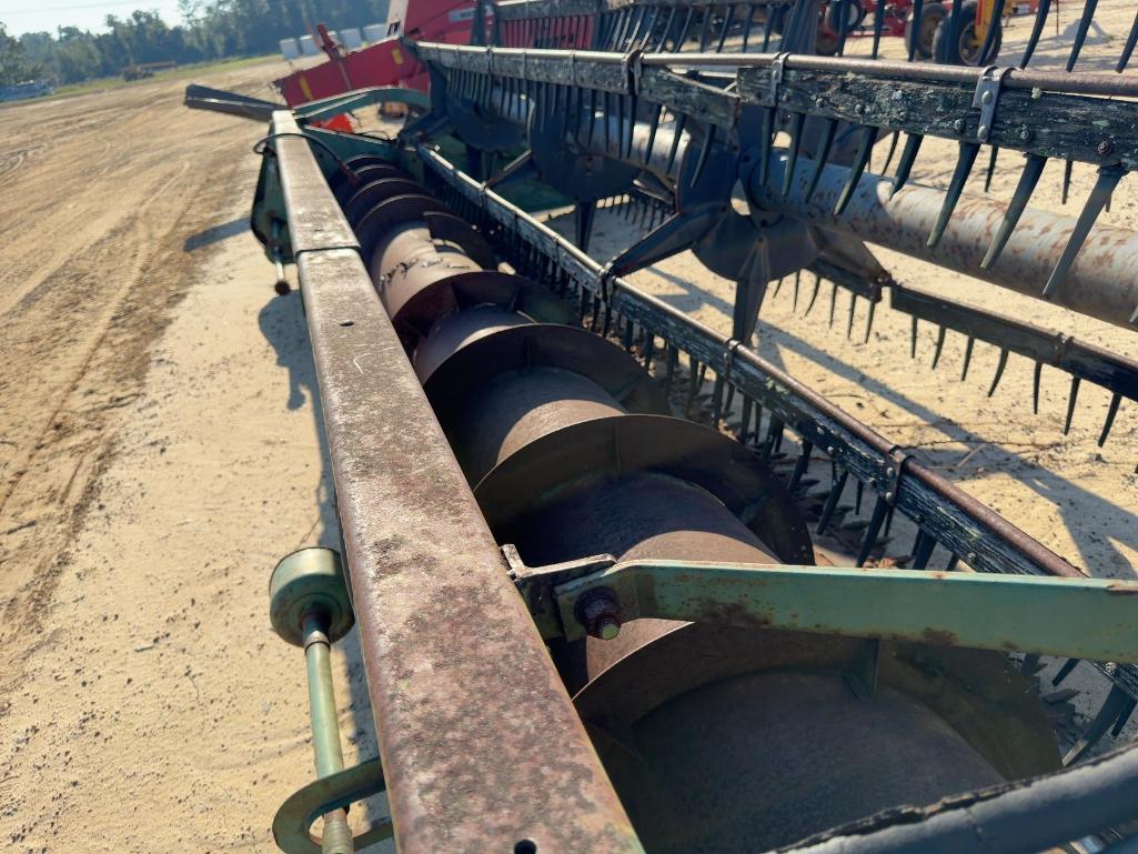 John Deere 218