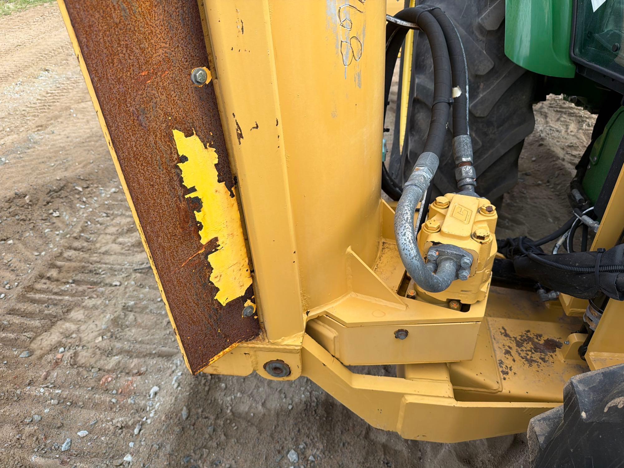 John Deere 5100E