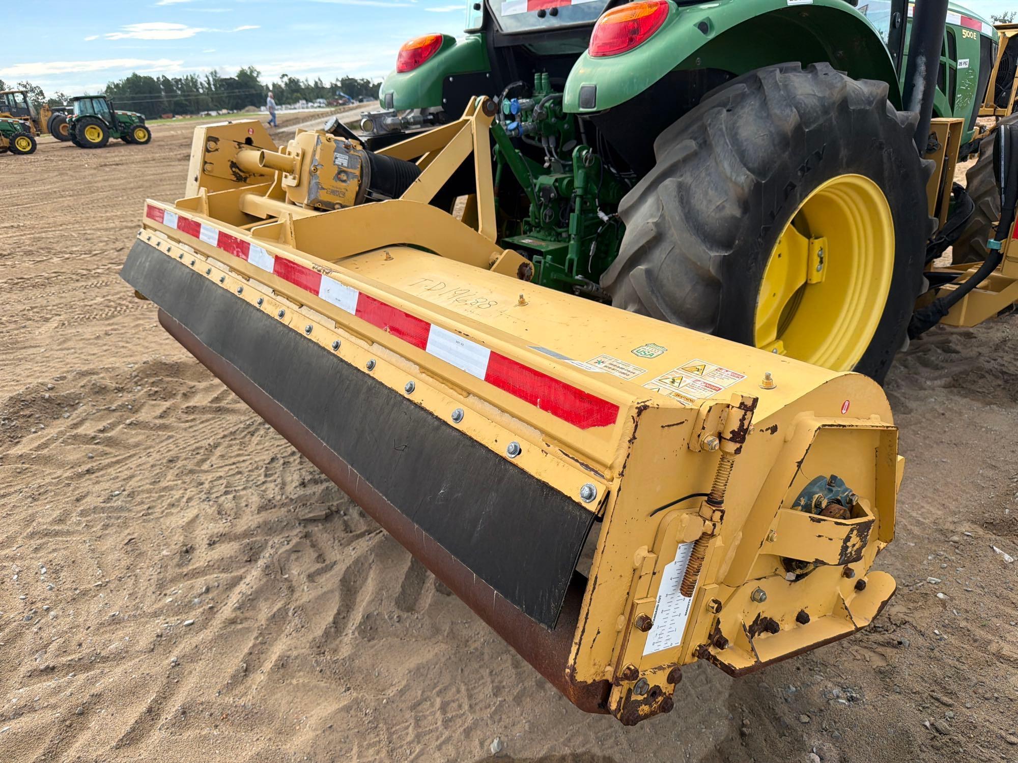 John Deere 5100E