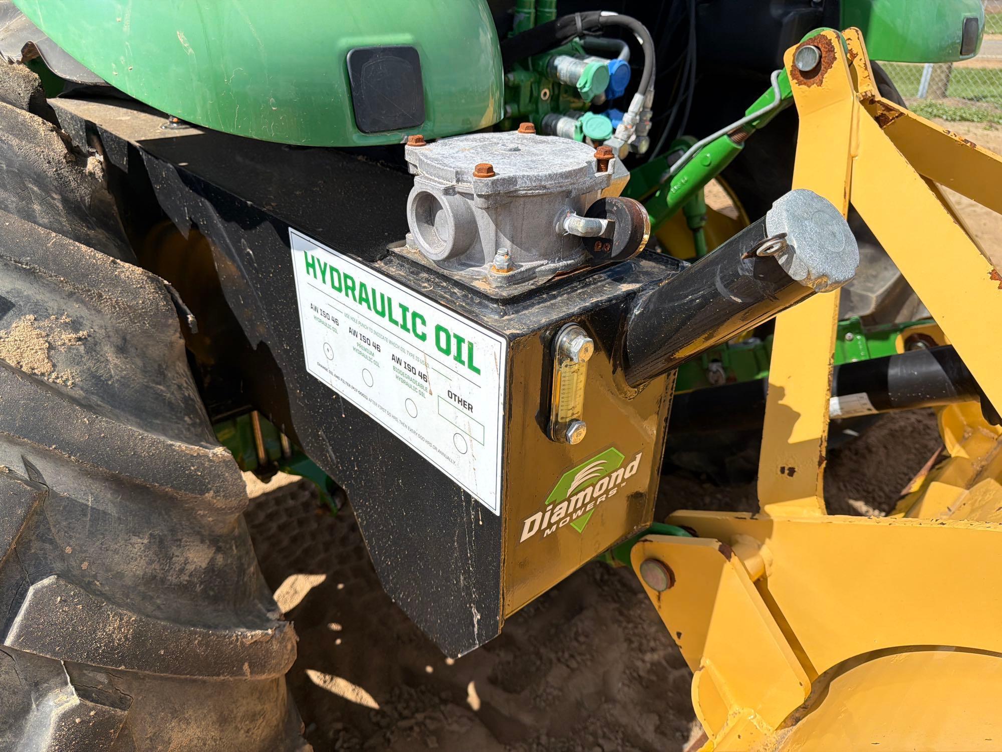 John Deere 5100E