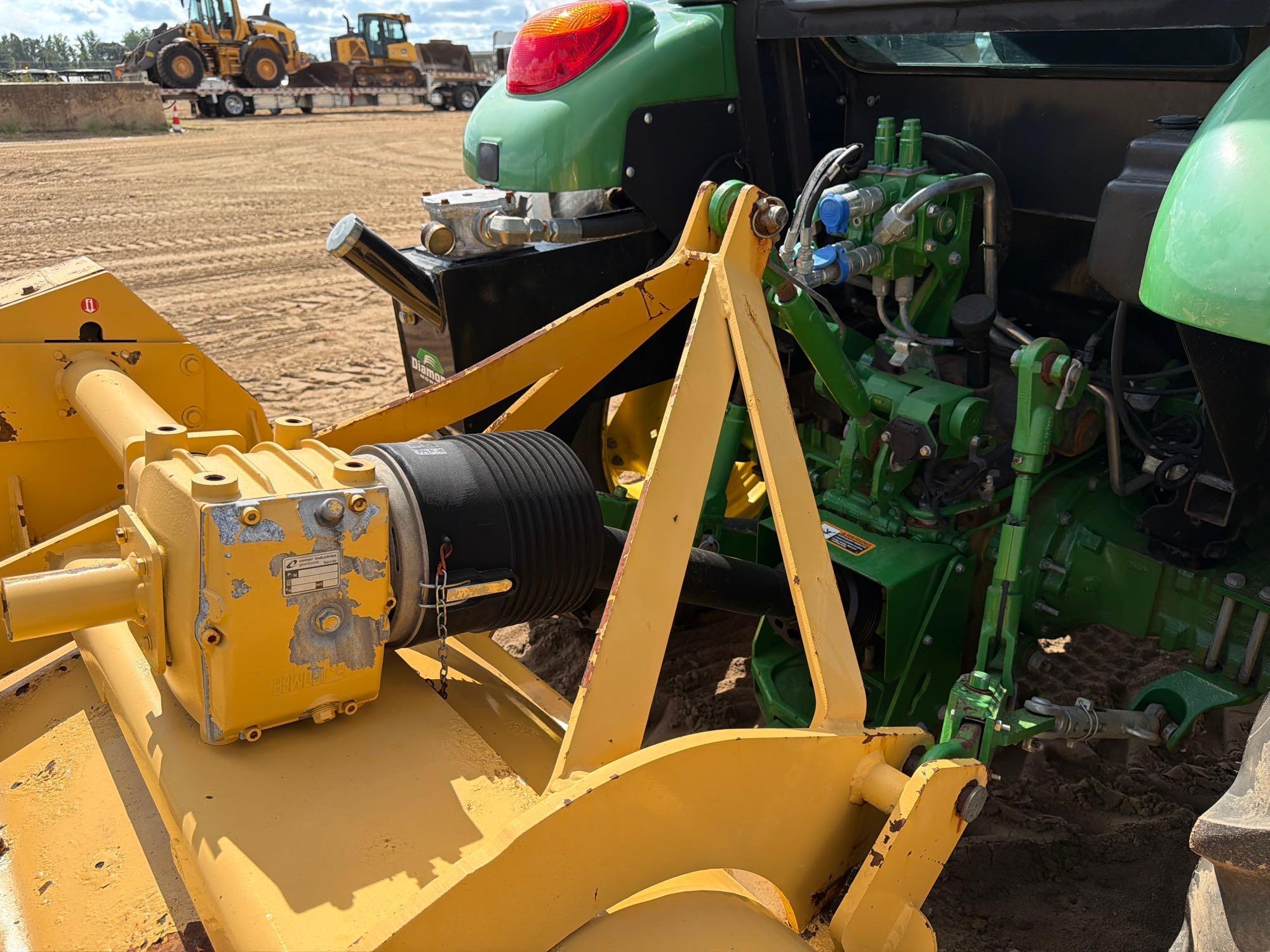 John Deere 5100E