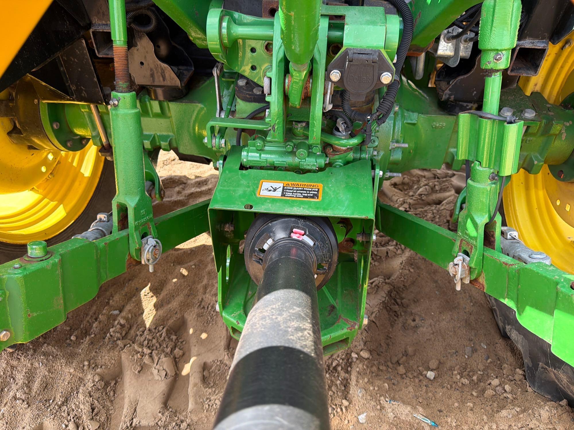 John Deere 5100E