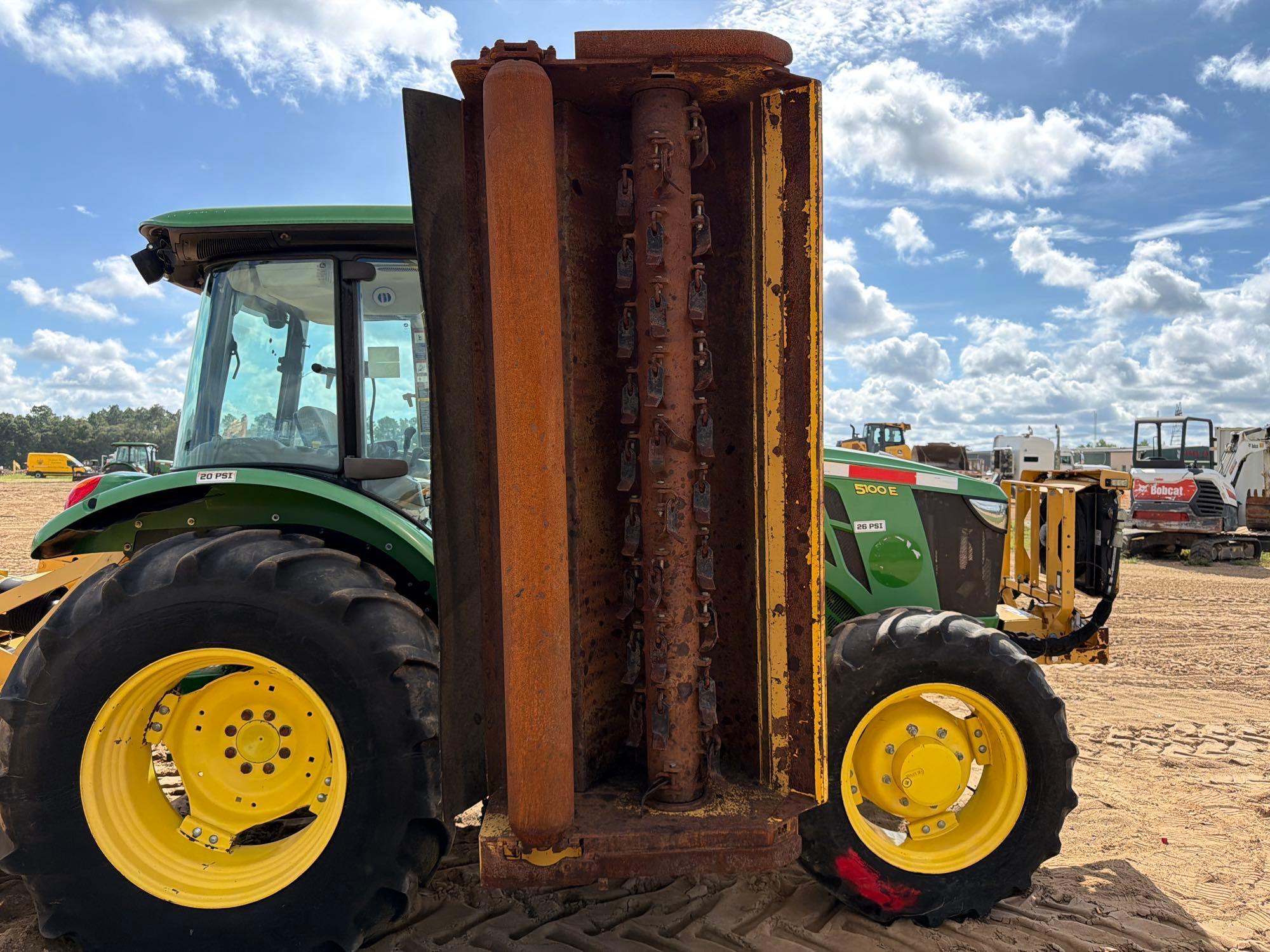 John Deere 5100E