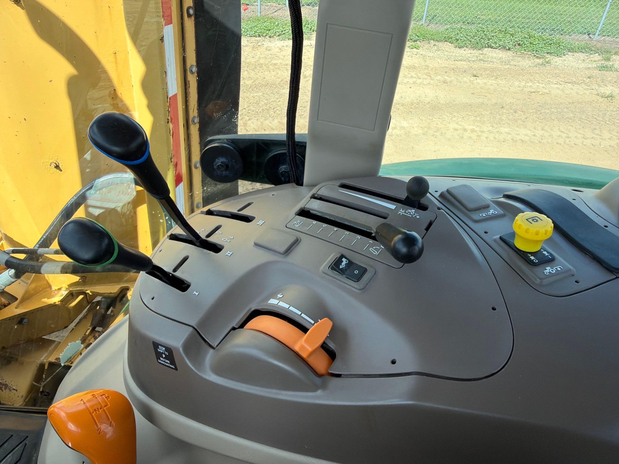 John Deere 5100E
