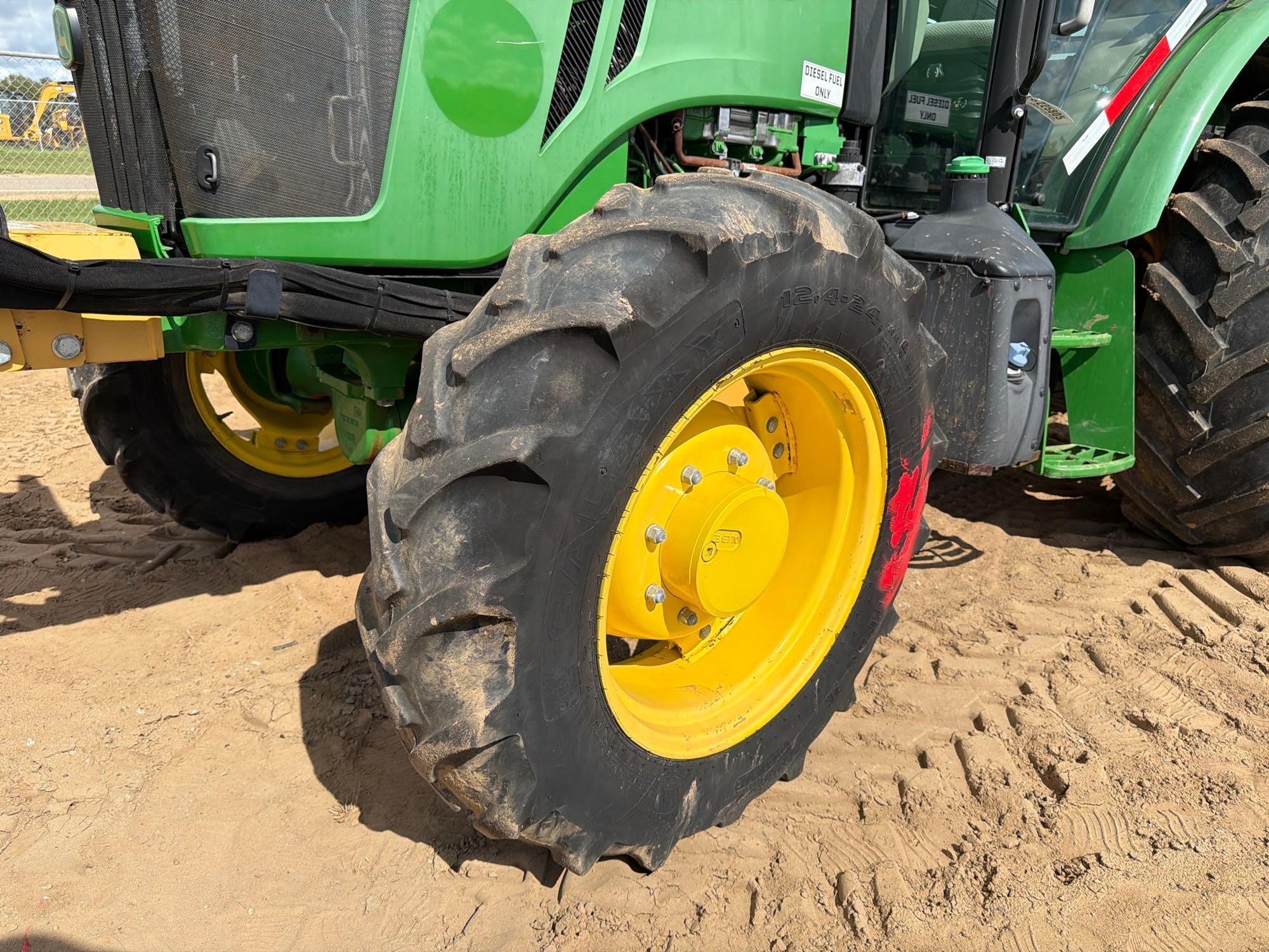 John Deere 5100E