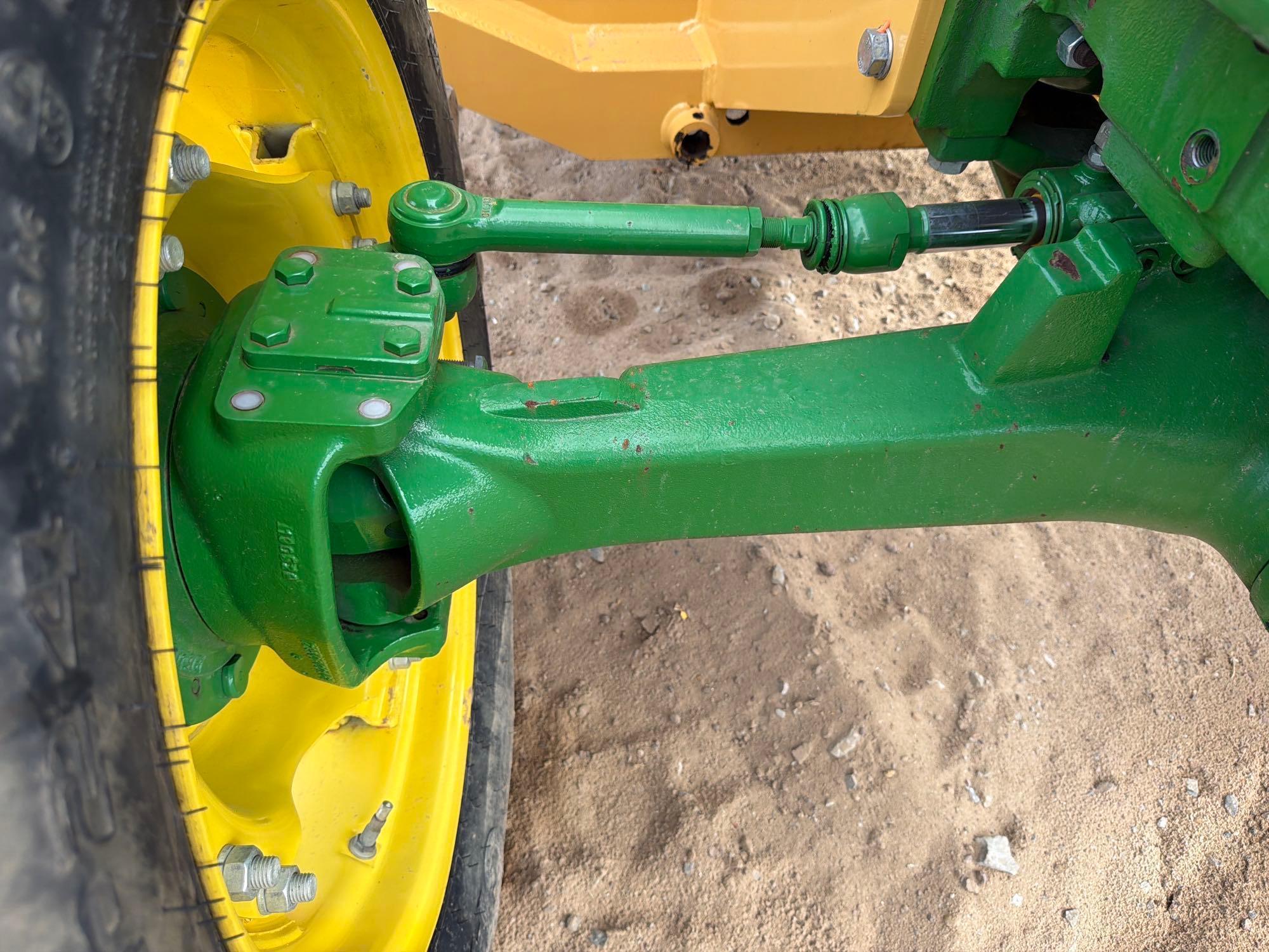John Deere 5100E