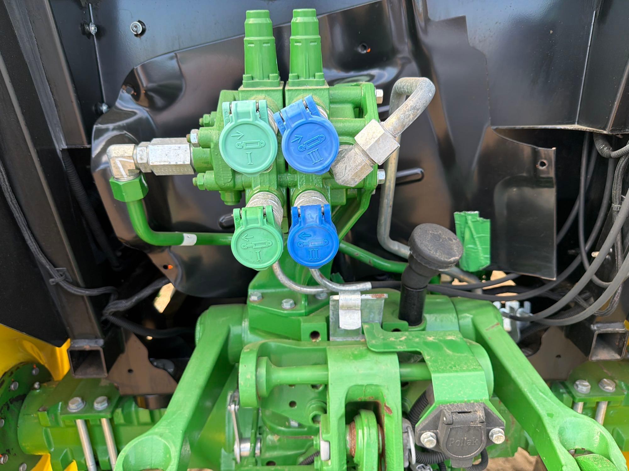 John Deere 5100E