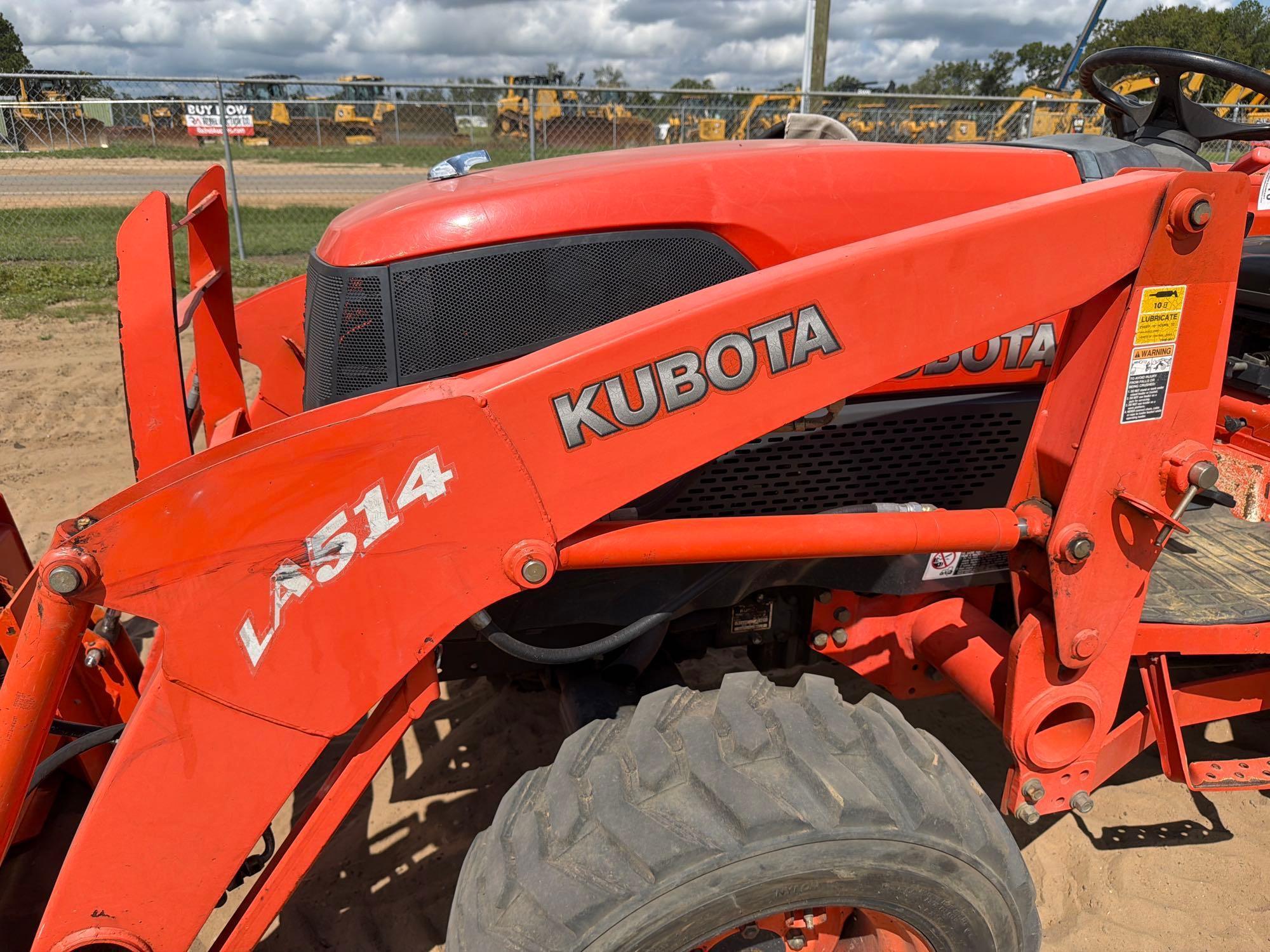 Kubota L3240
