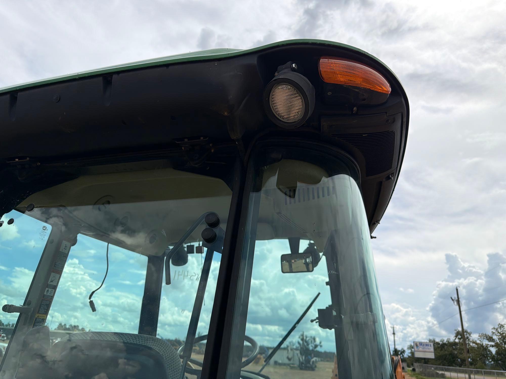 John Deere 5100E