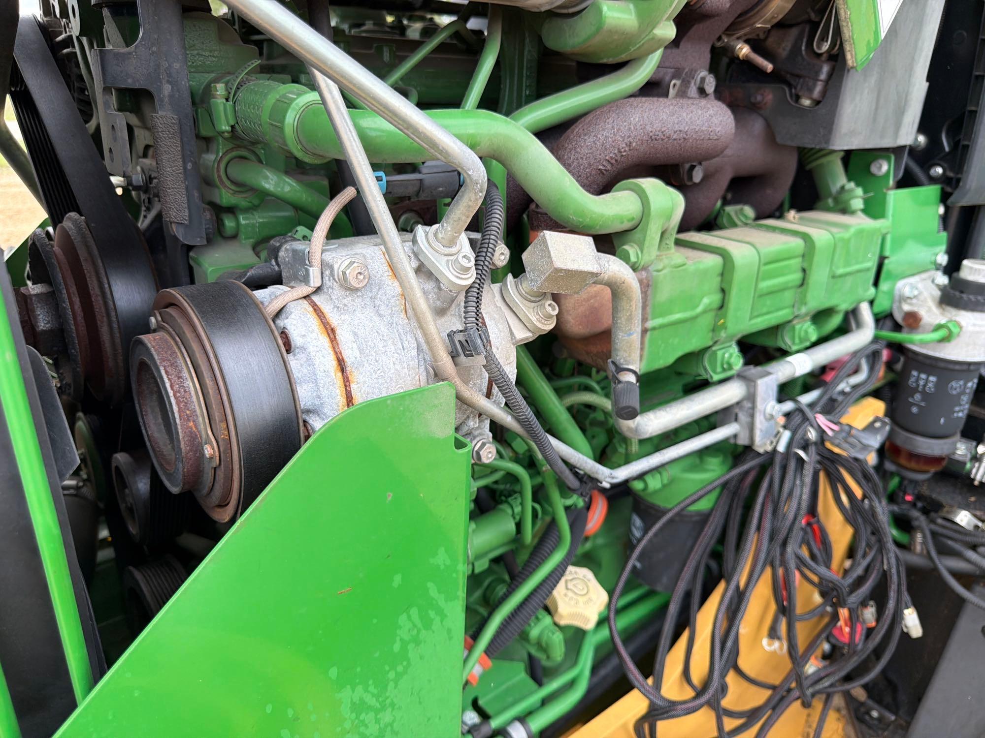 John Deere 5100E