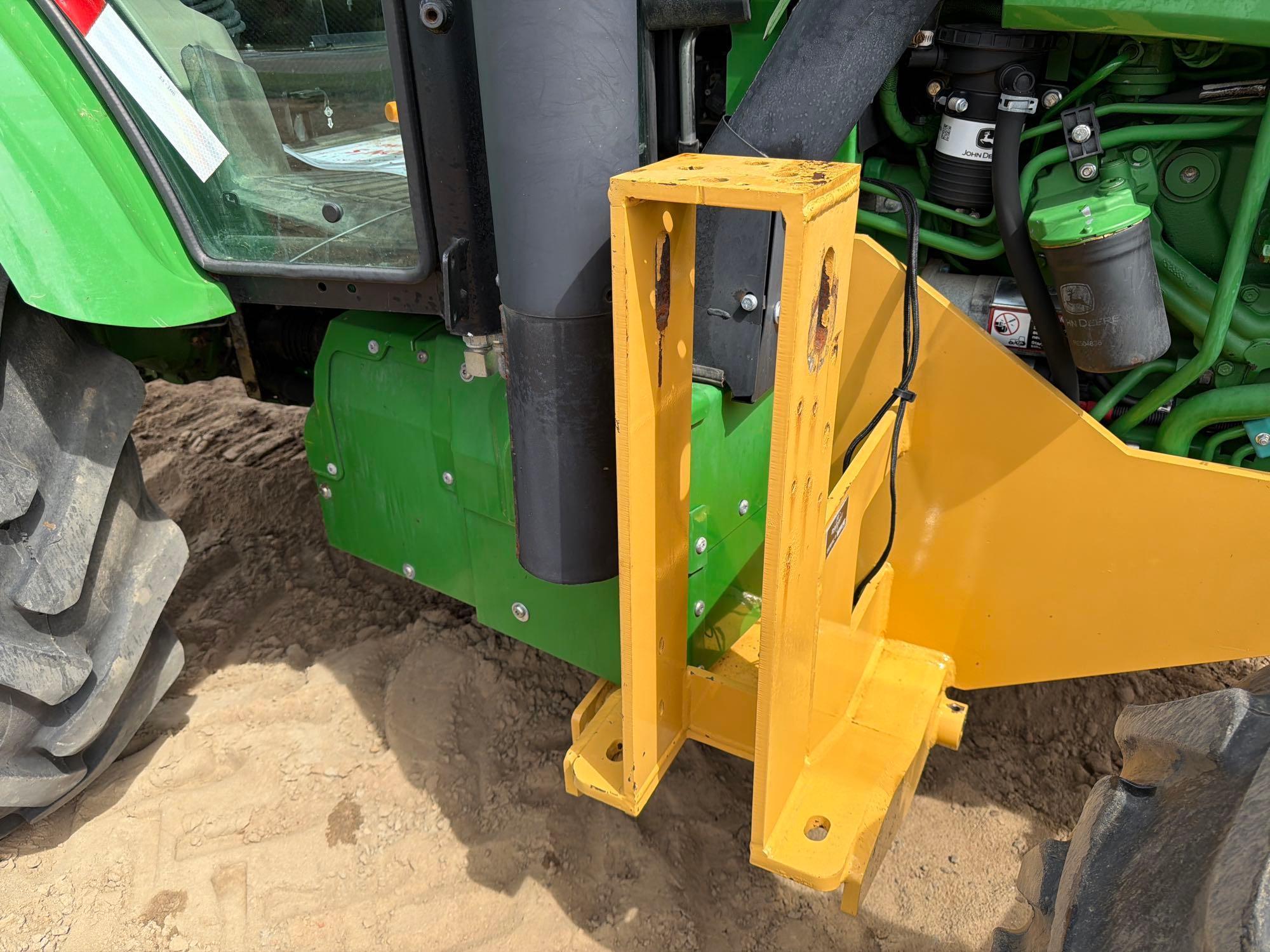 John Deere 5100E