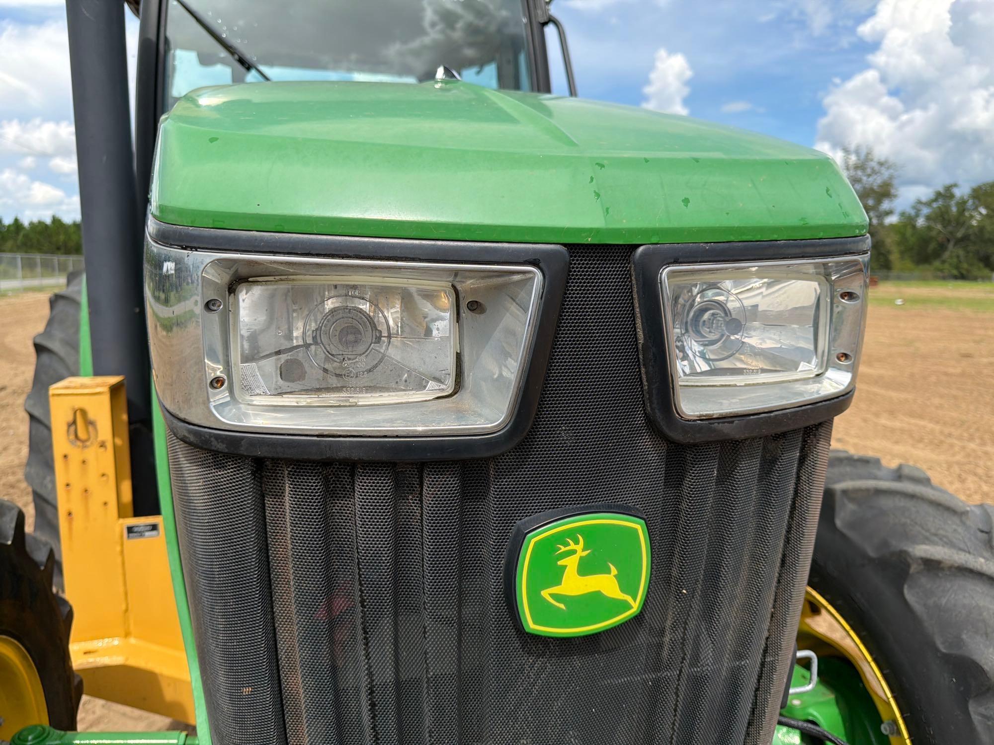 John Deere 5100E