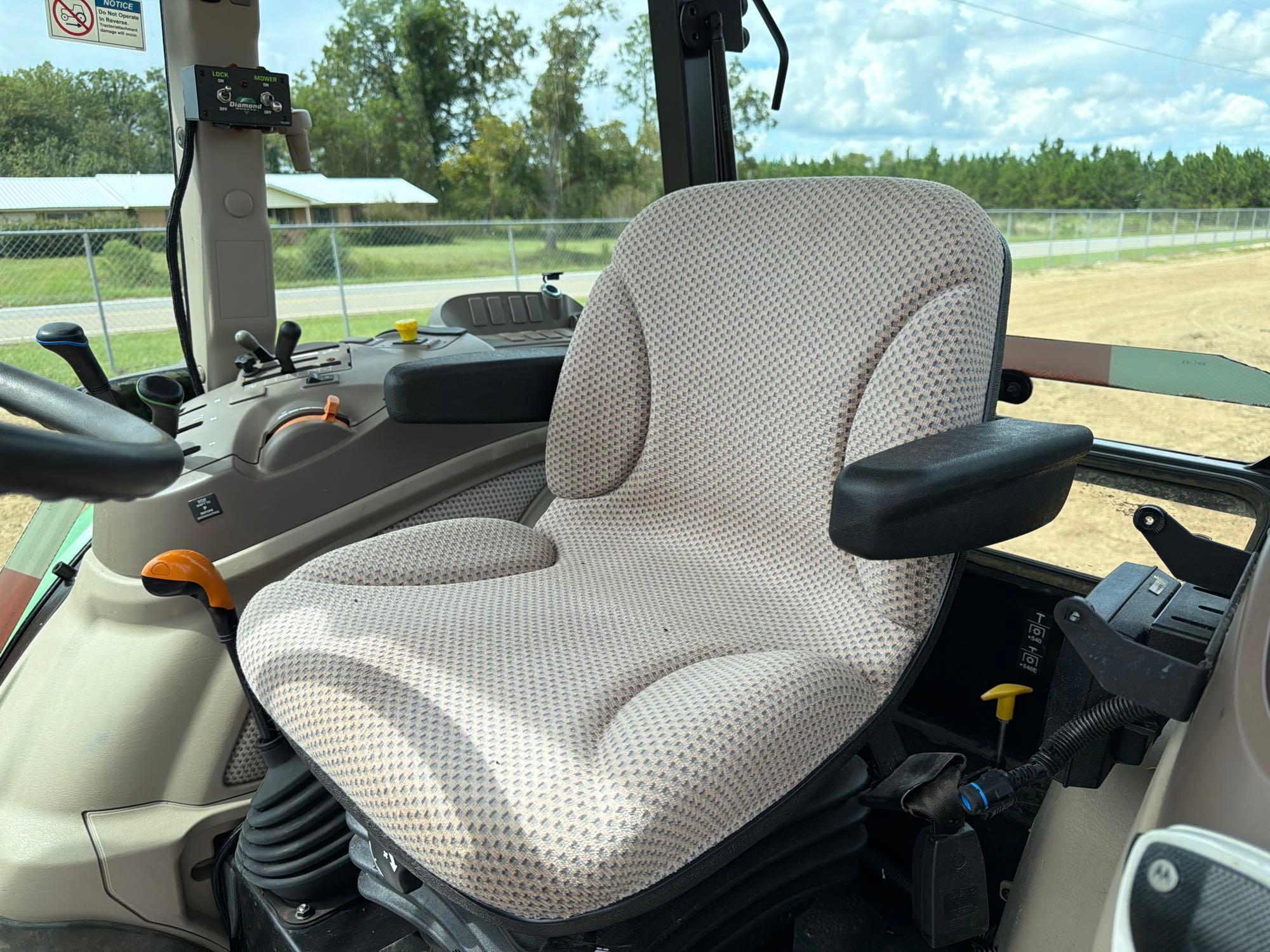 John Deere 5100E