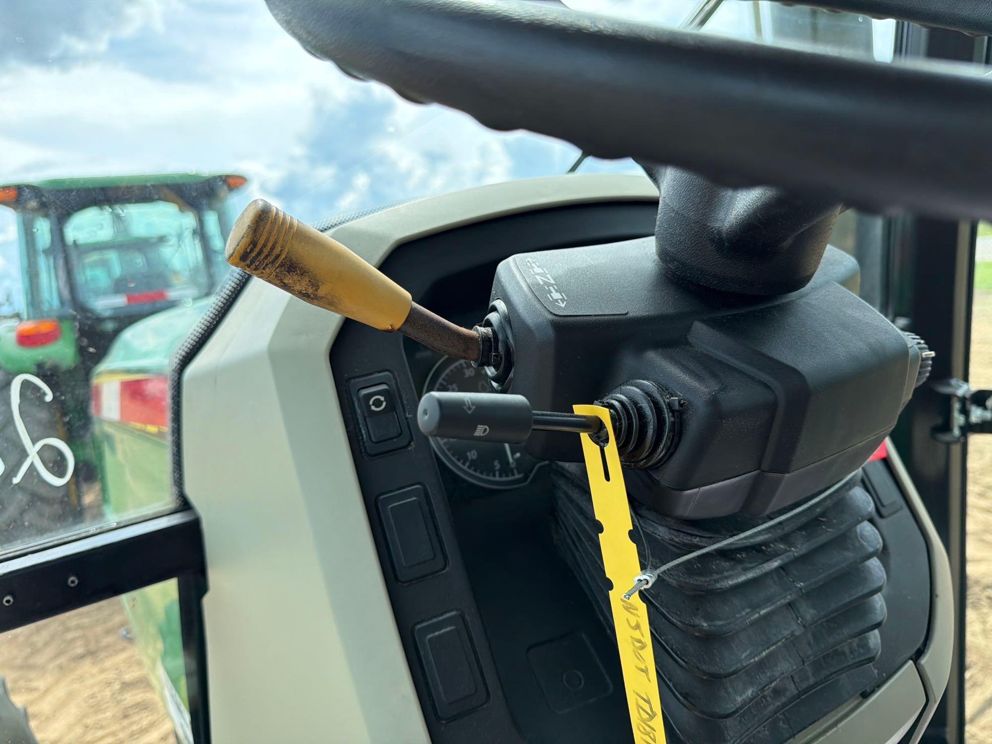 John Deere 5100E