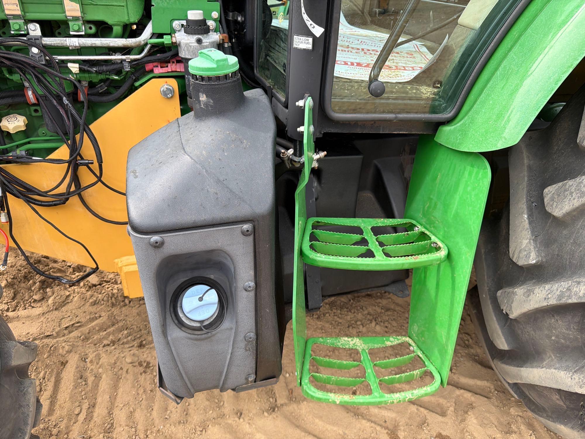John Deere 5100E