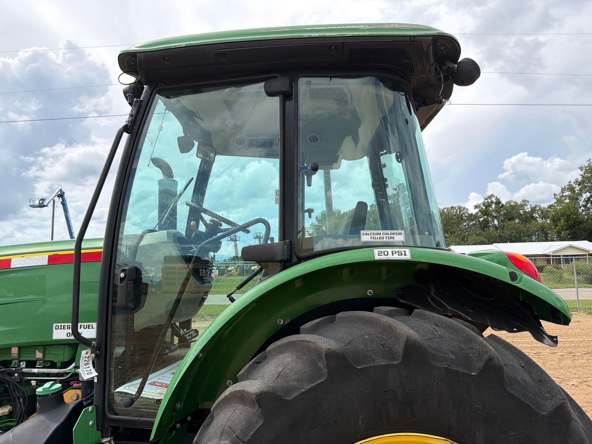 John Deere 5100E