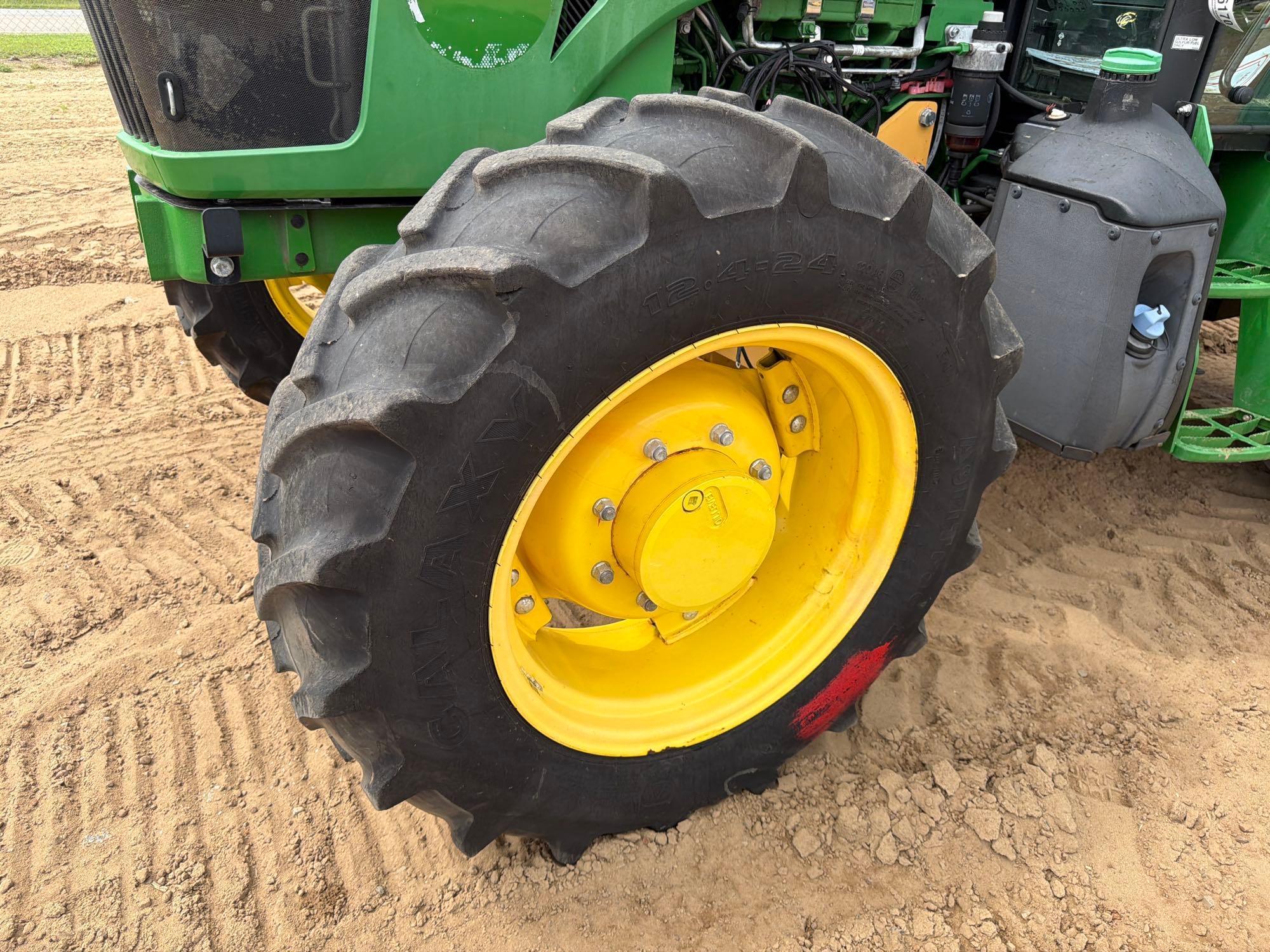 John Deere 5100E