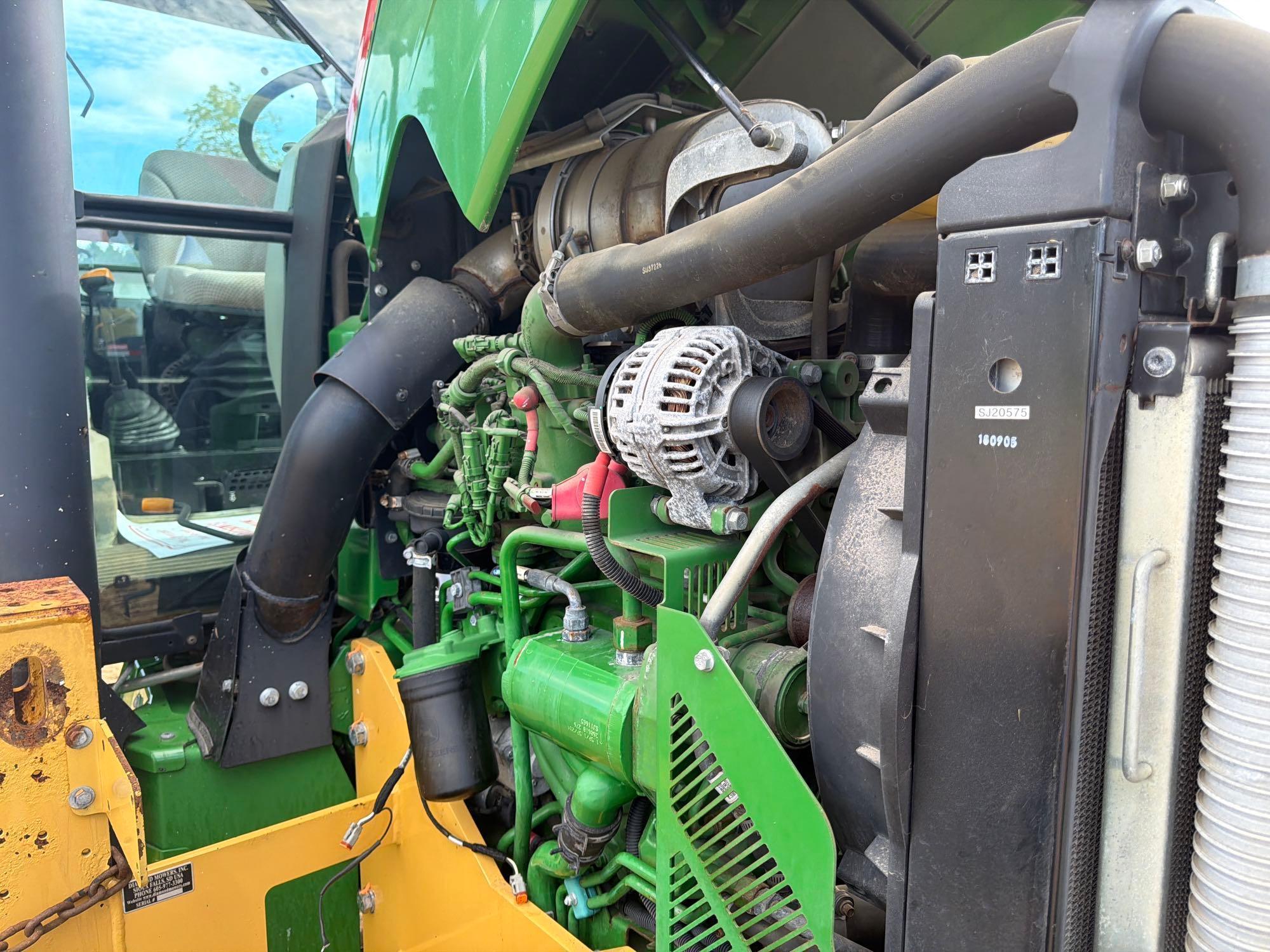 John Deere 5100E