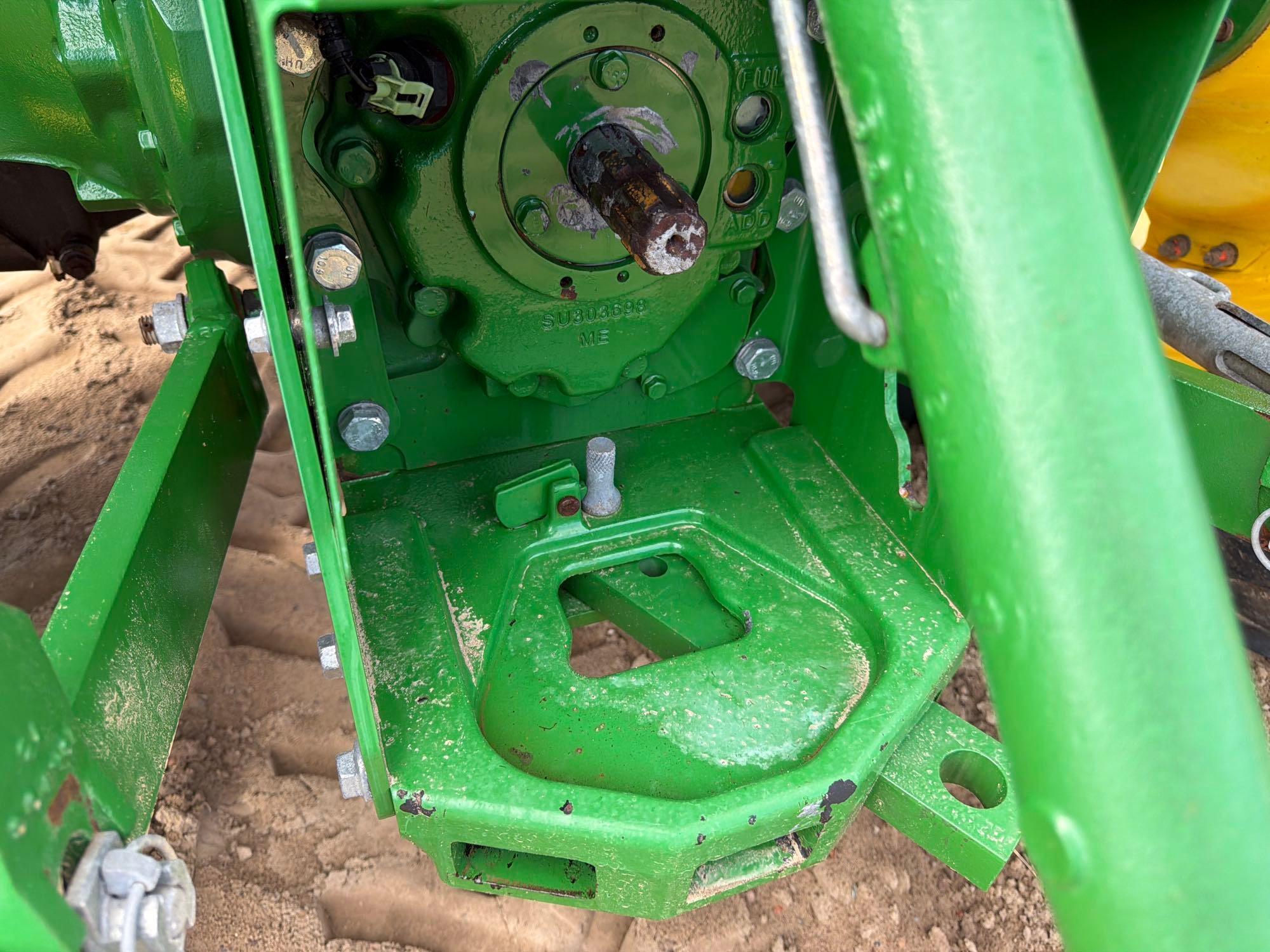 John Deere 5100E