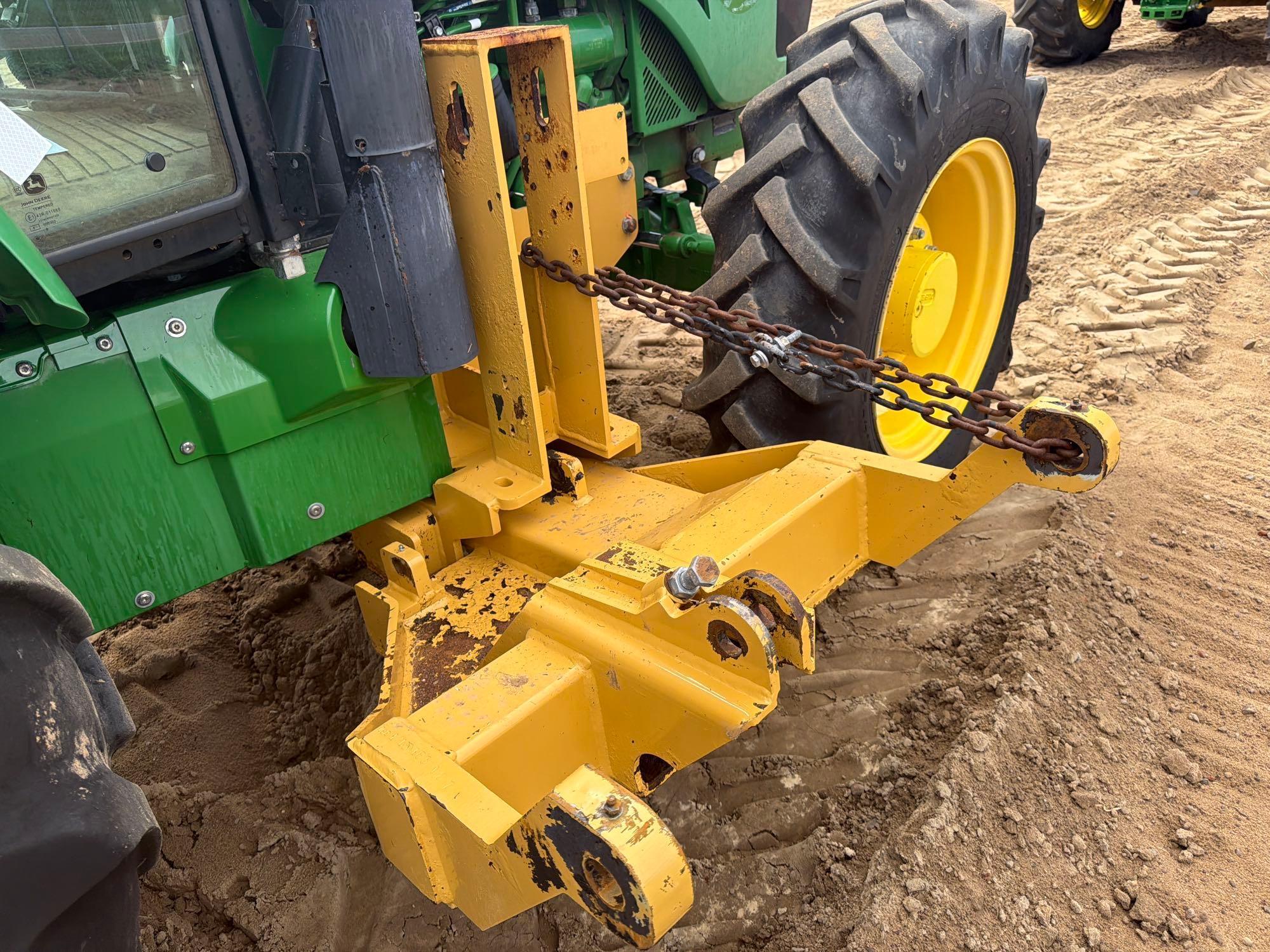 John Deere 5100E