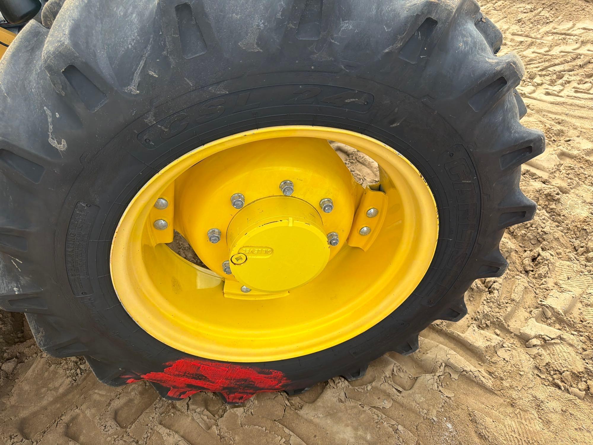 John Deere 5100E
