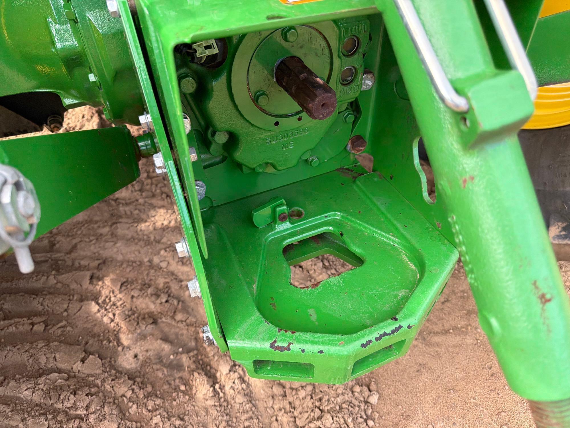 John Deere 5100E
