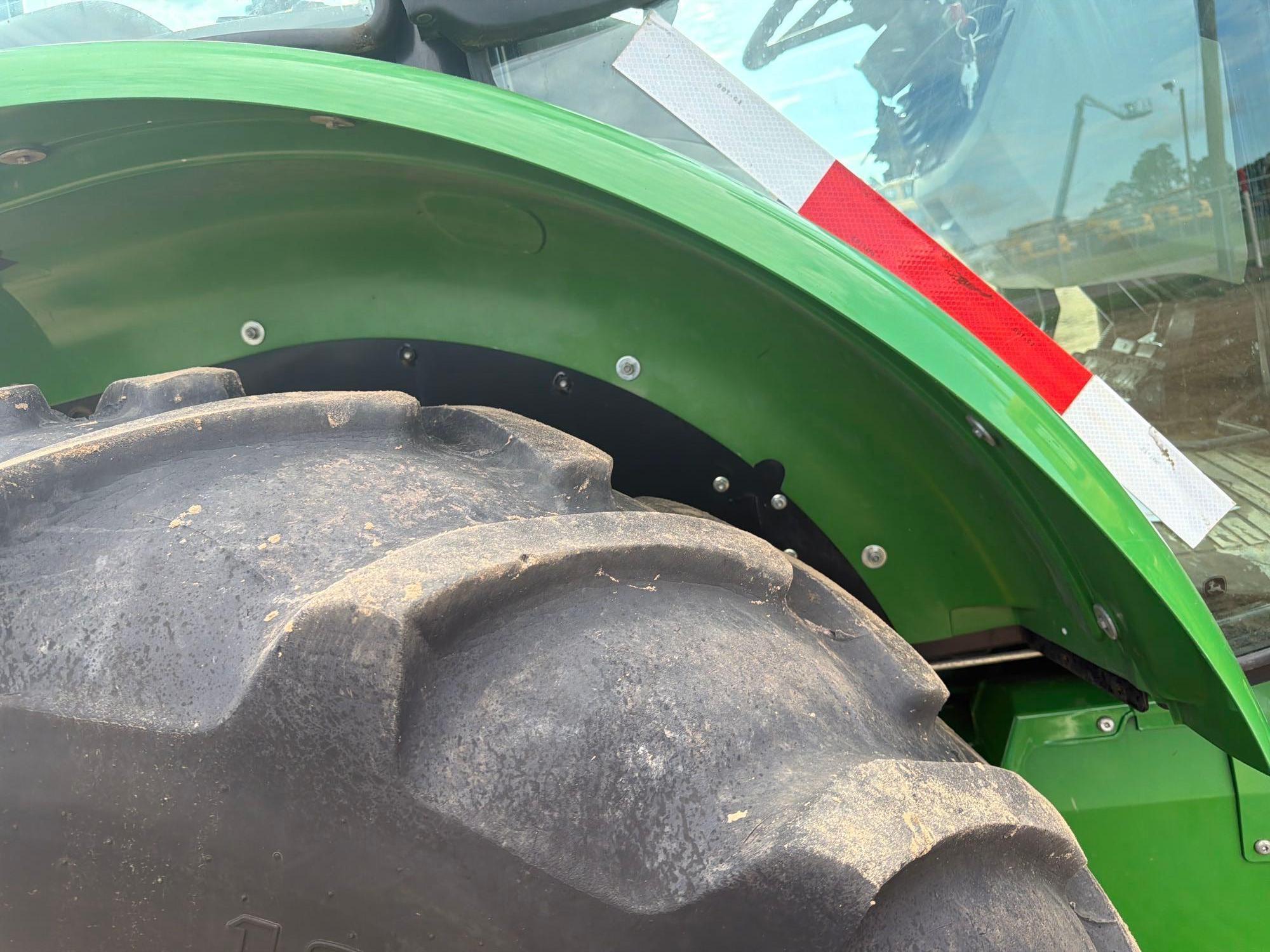 John Deere 5100E