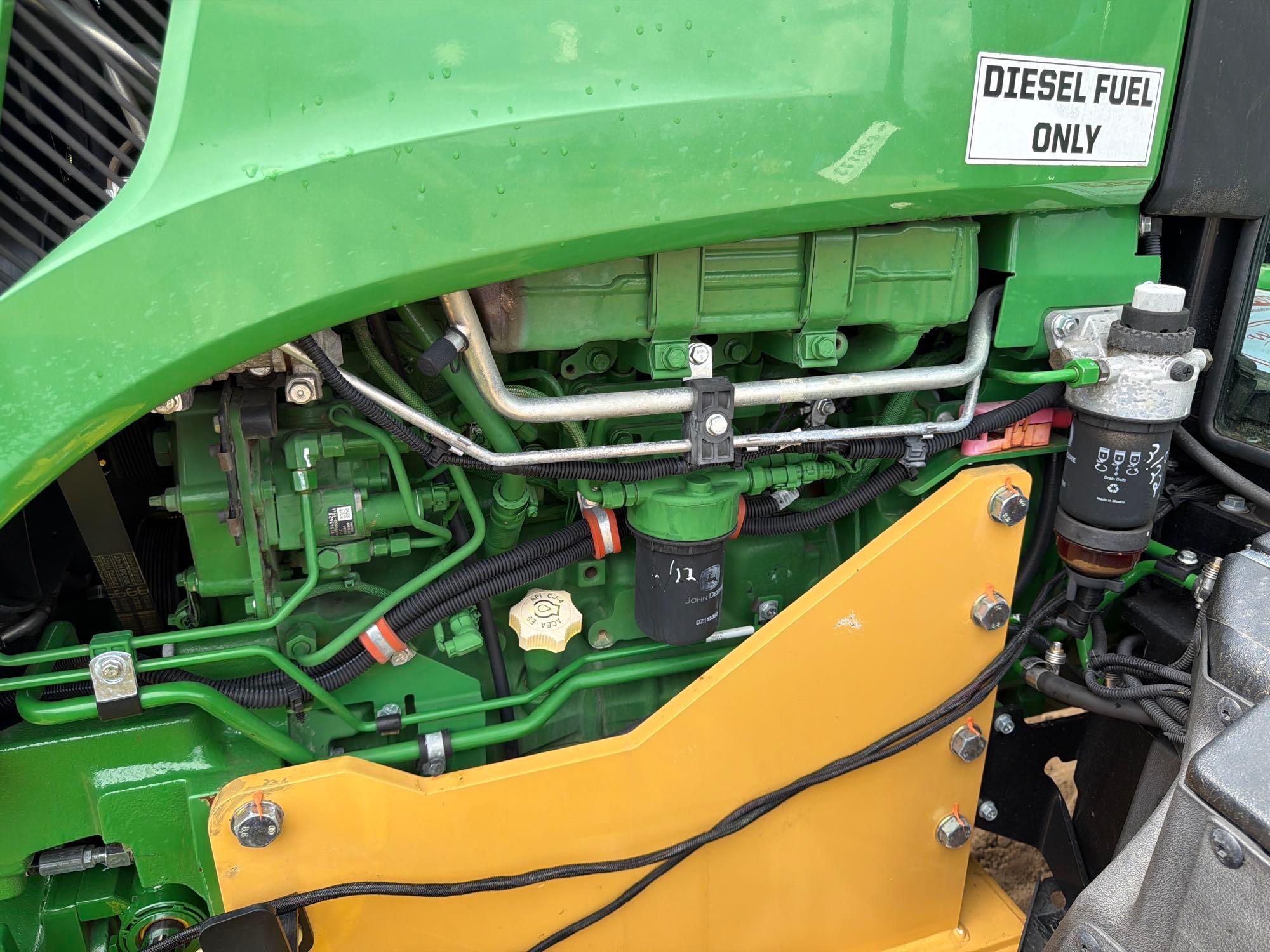 John Deere 5100E
