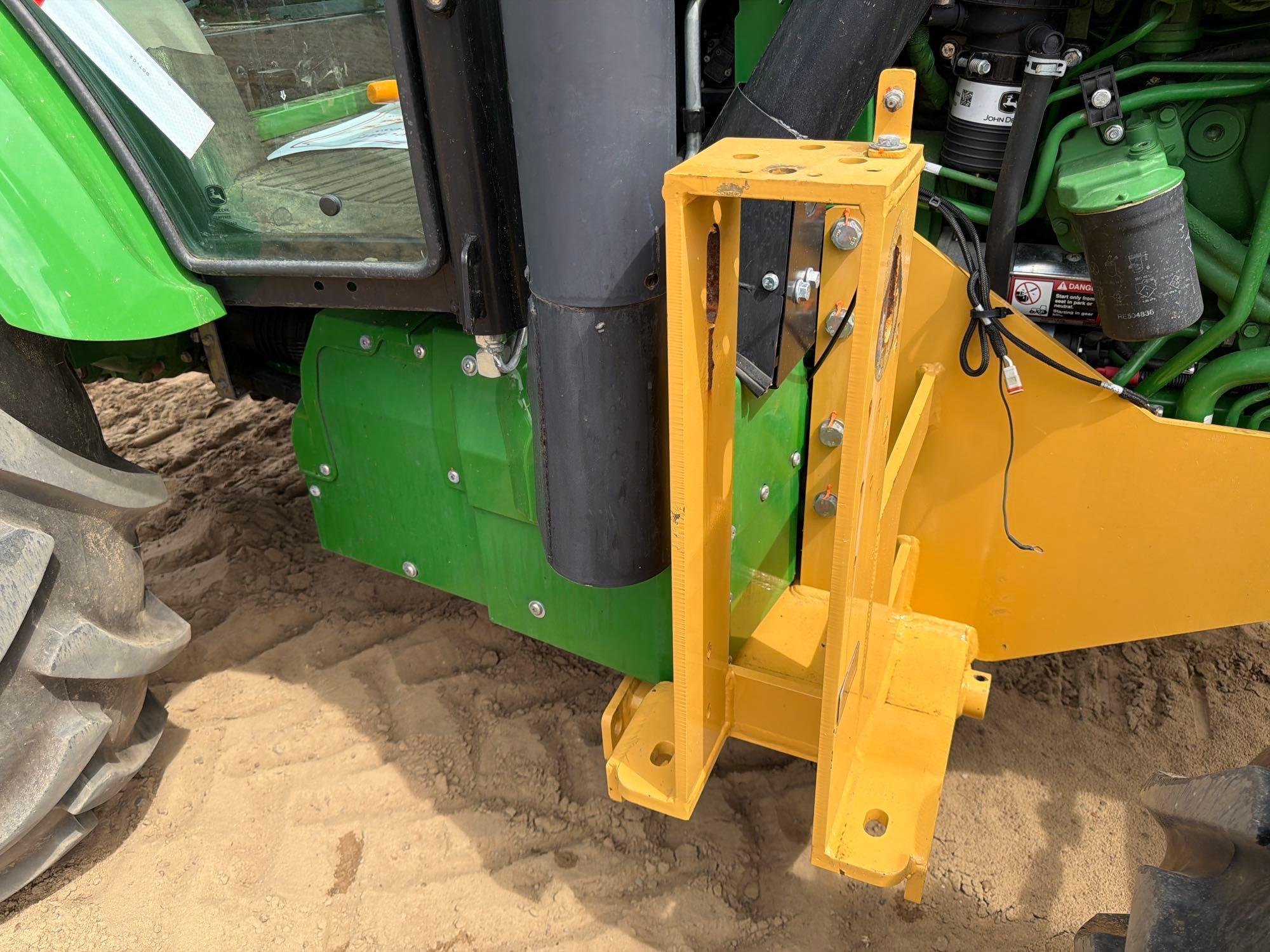 John Deere 5100E