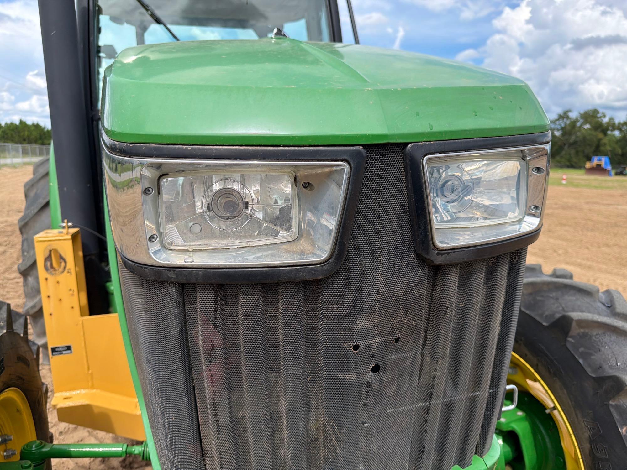 John Deere 5100E