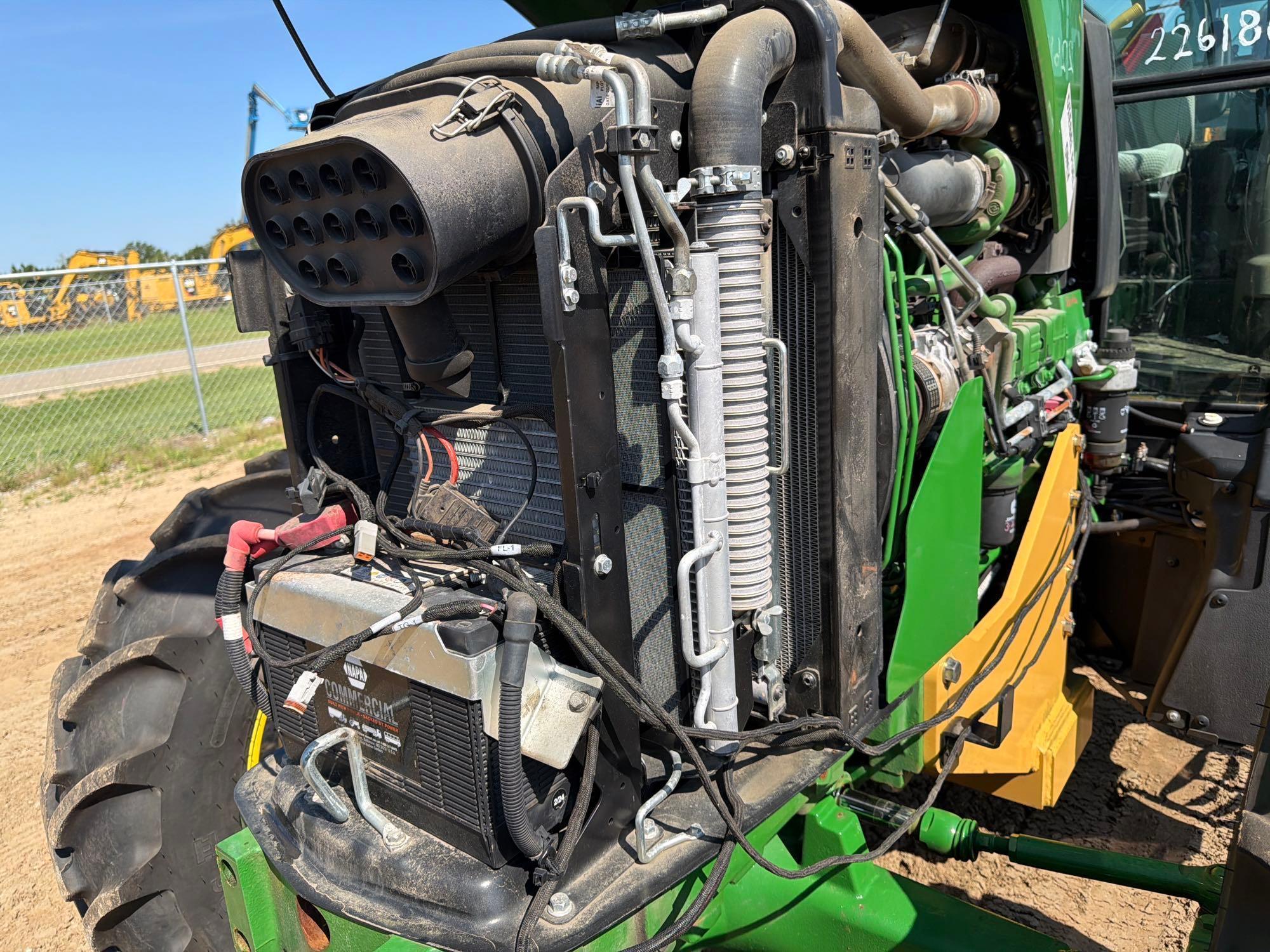 John Deere 5100E