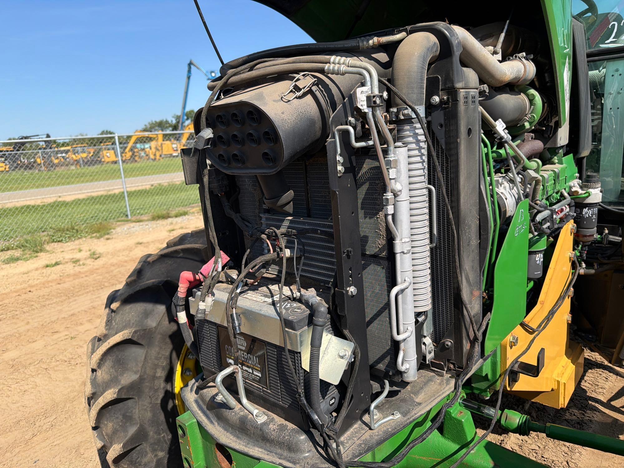 John Deere 5100E