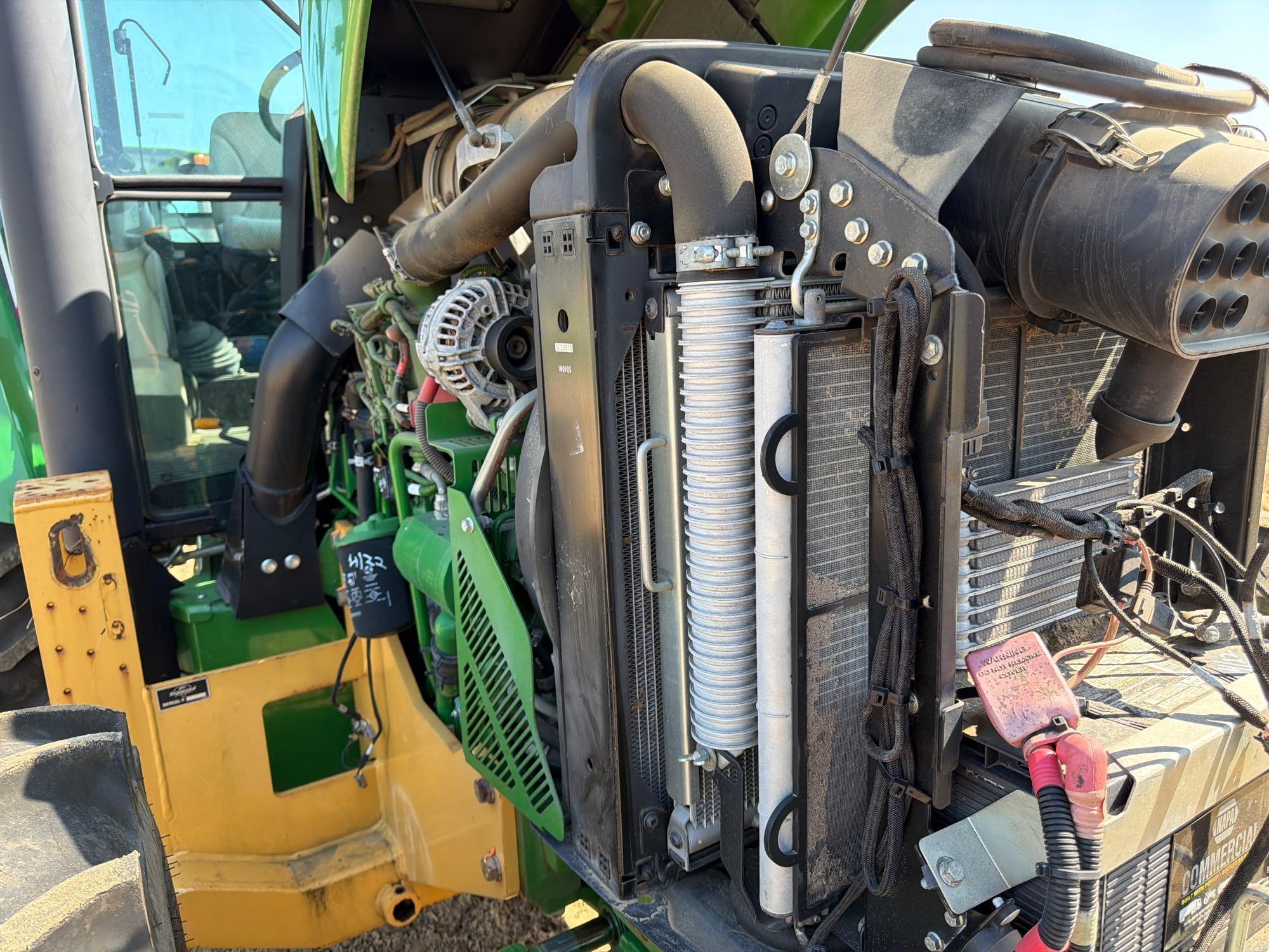 John Deere 5100E