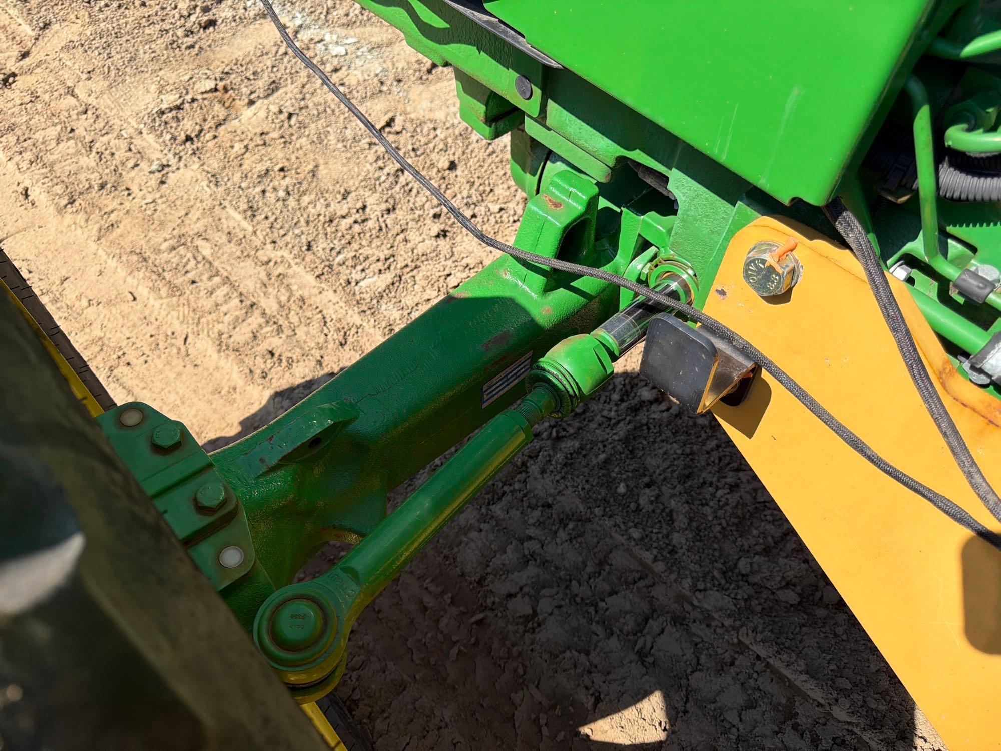 John Deere 5100E