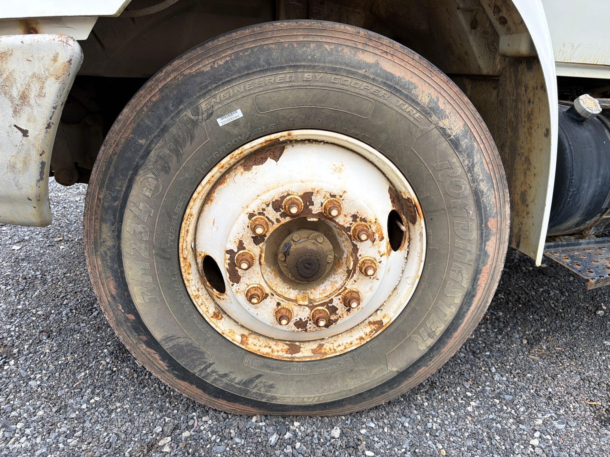 International 4400
