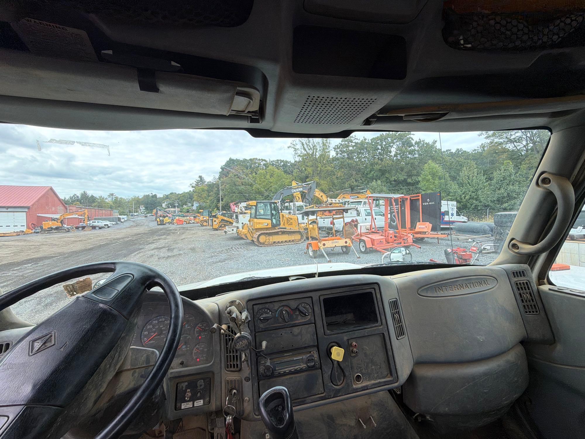 International 4400