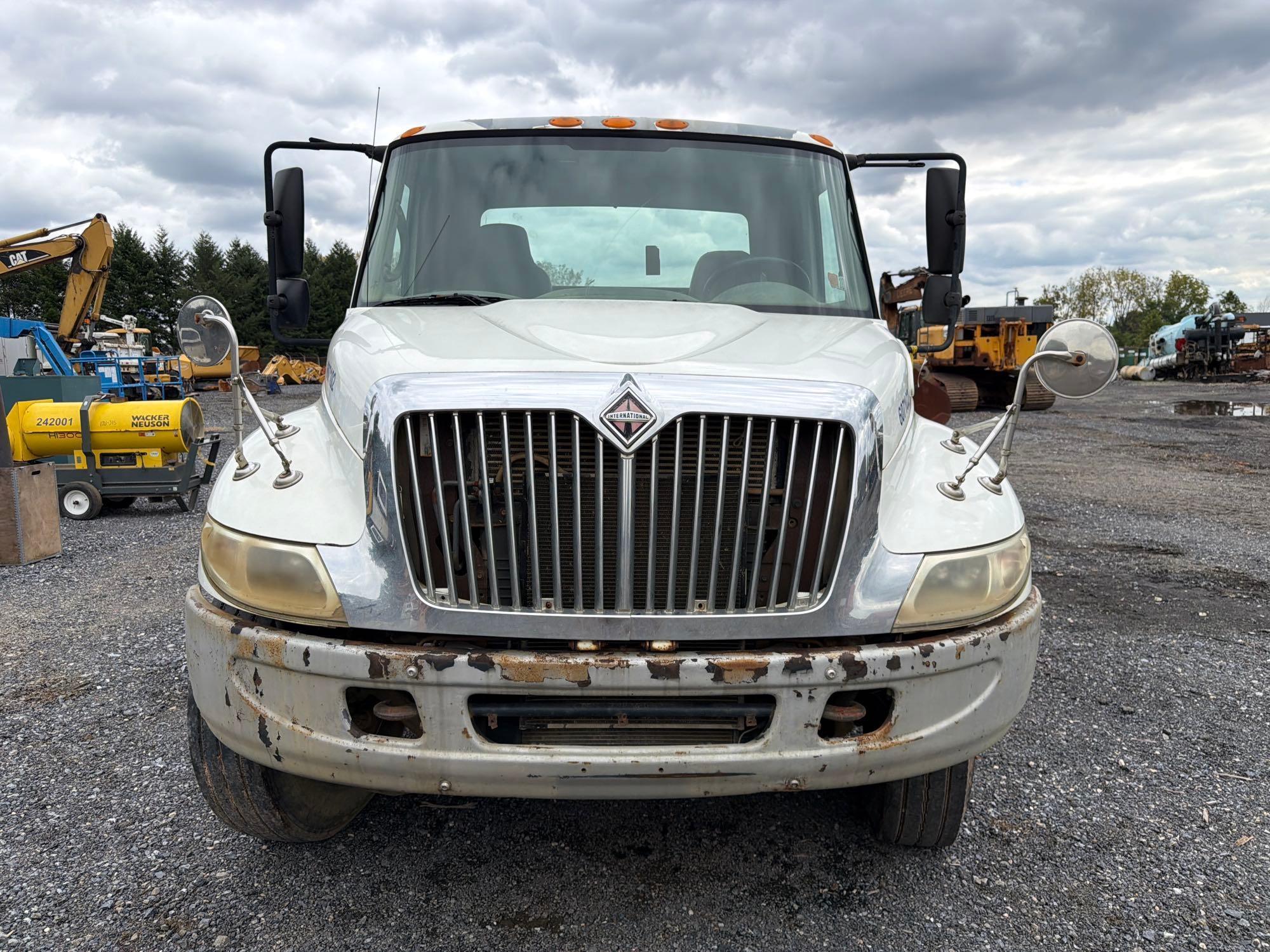 International 4400