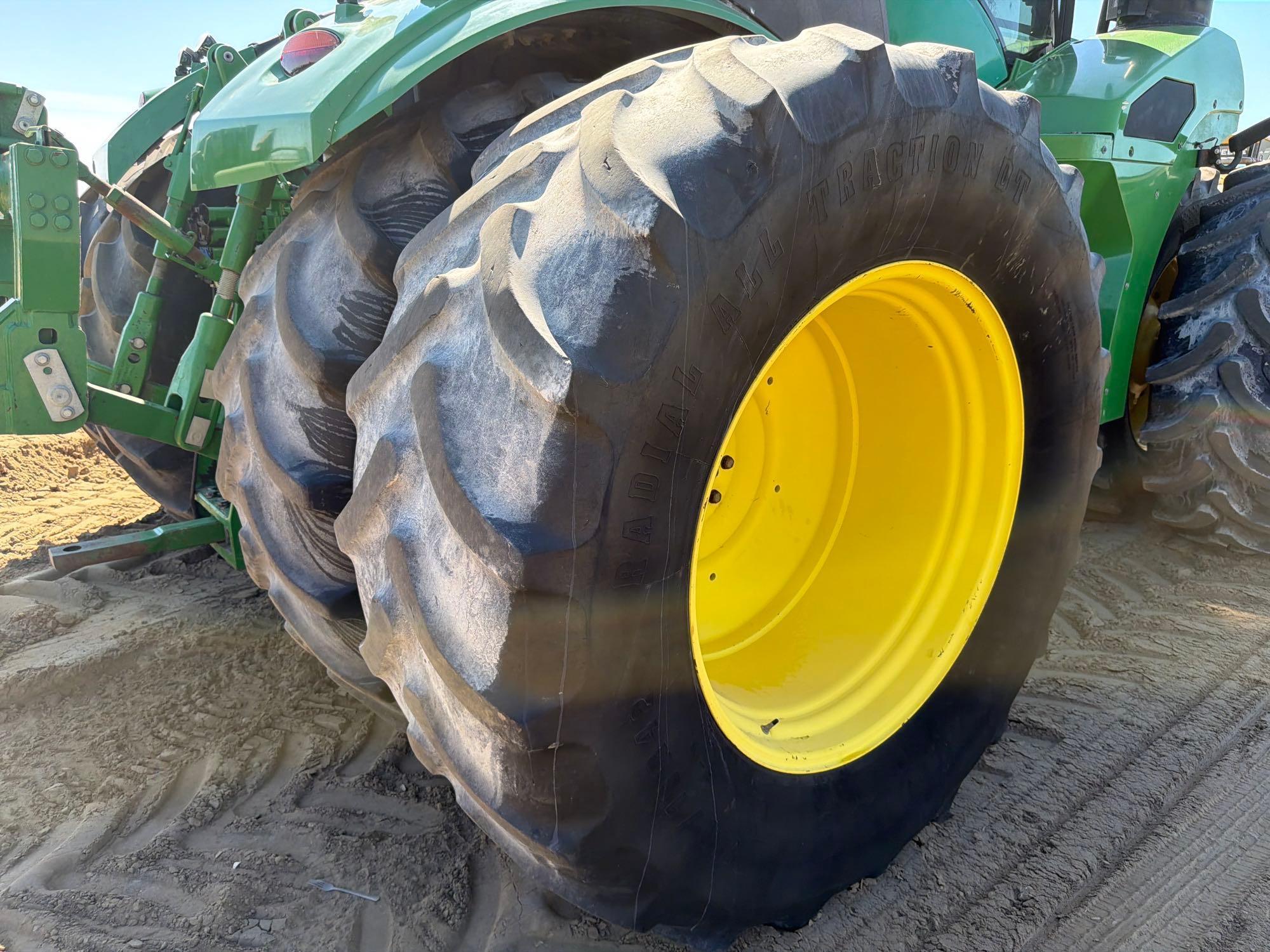 John Deere 9520R