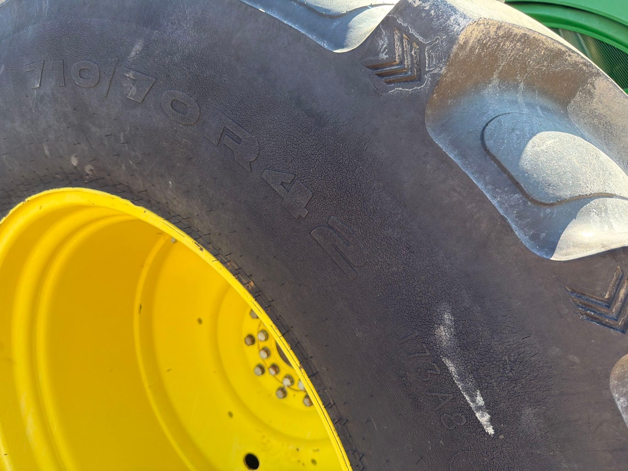 John Deere 9520R