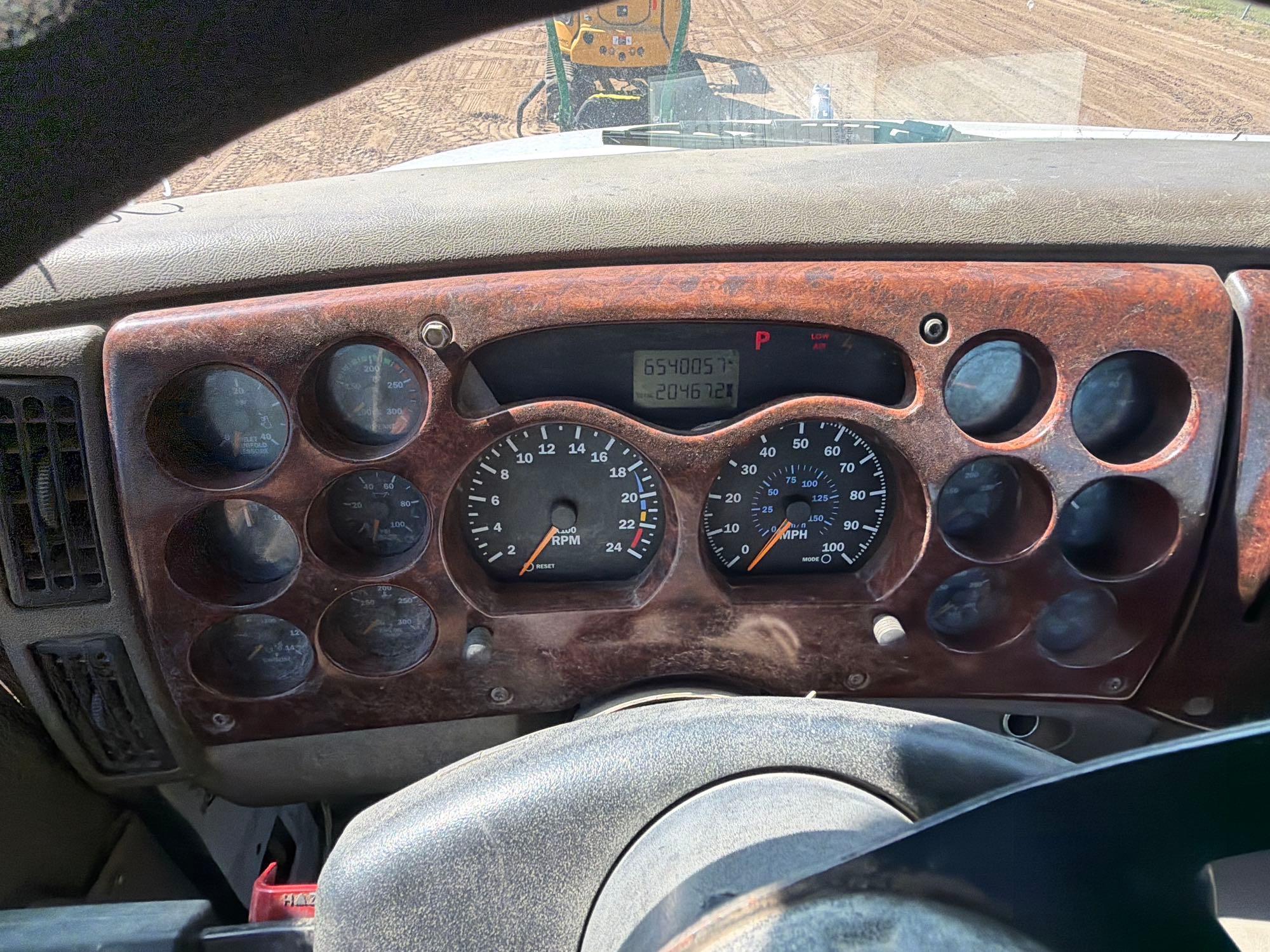 2006 Mack 613