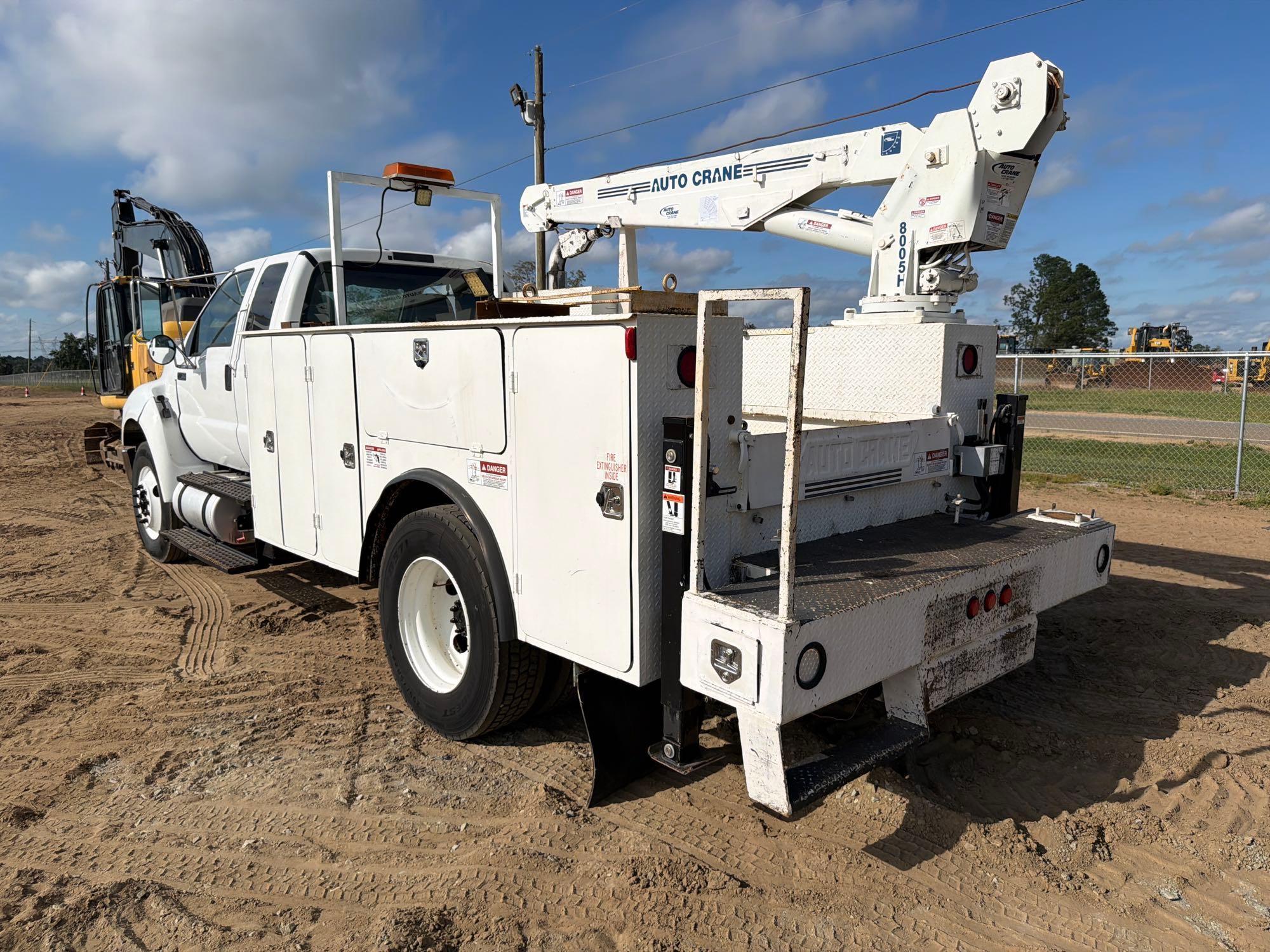 Ford F750 XLT